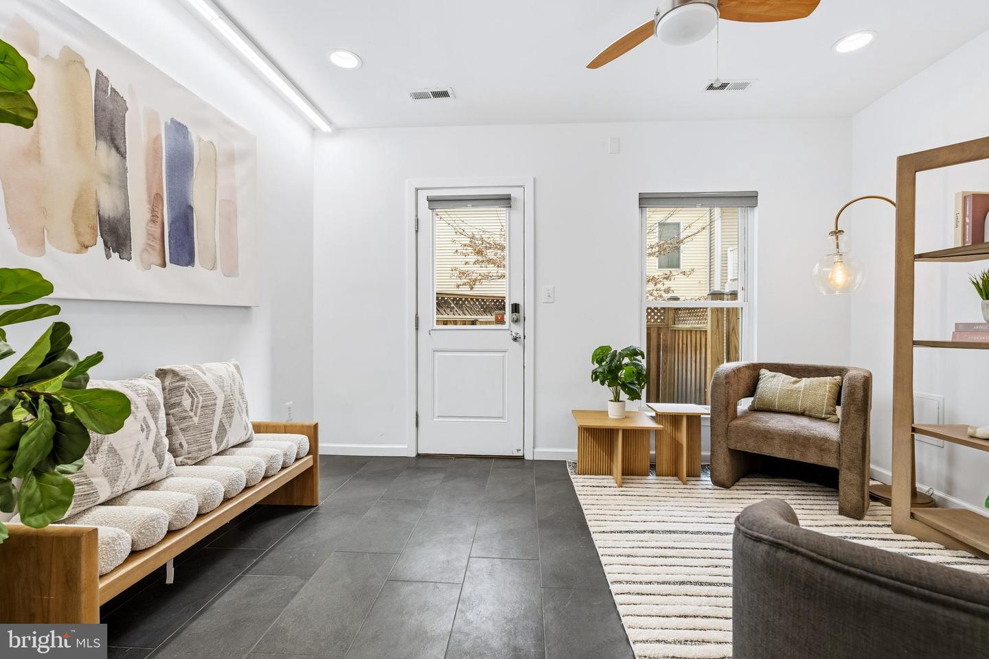 353 L ST SE, WASHINGTON, District Of Columbia 20003, 4 Bedrooms Bedrooms, ,4 BathroomsBathrooms,Residential,For sale,353 L ST SE,DCDC2243926 MLS # DCDC2243926