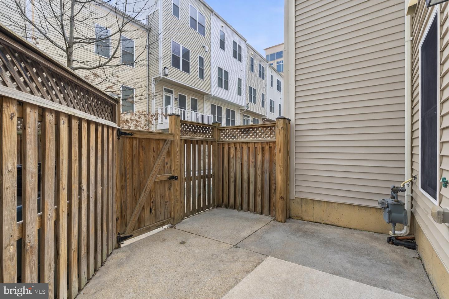 353 L ST SE, WASHINGTON, District Of Columbia 20003, 4 Bedrooms Bedrooms, ,4 BathroomsBathrooms,Residential,For sale,353 L ST SE,DCDC2243926 MLS # DCDC2243926