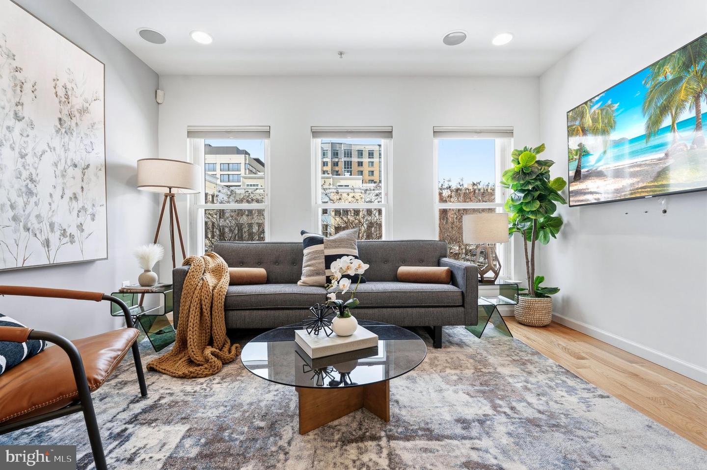 353 L ST SE, WASHINGTON, District Of Columbia 20003, 4 Bedrooms Bedrooms, ,4 BathroomsBathrooms,Residential,For sale,353 L ST SE,DCDC2243926 MLS # DCDC2243926