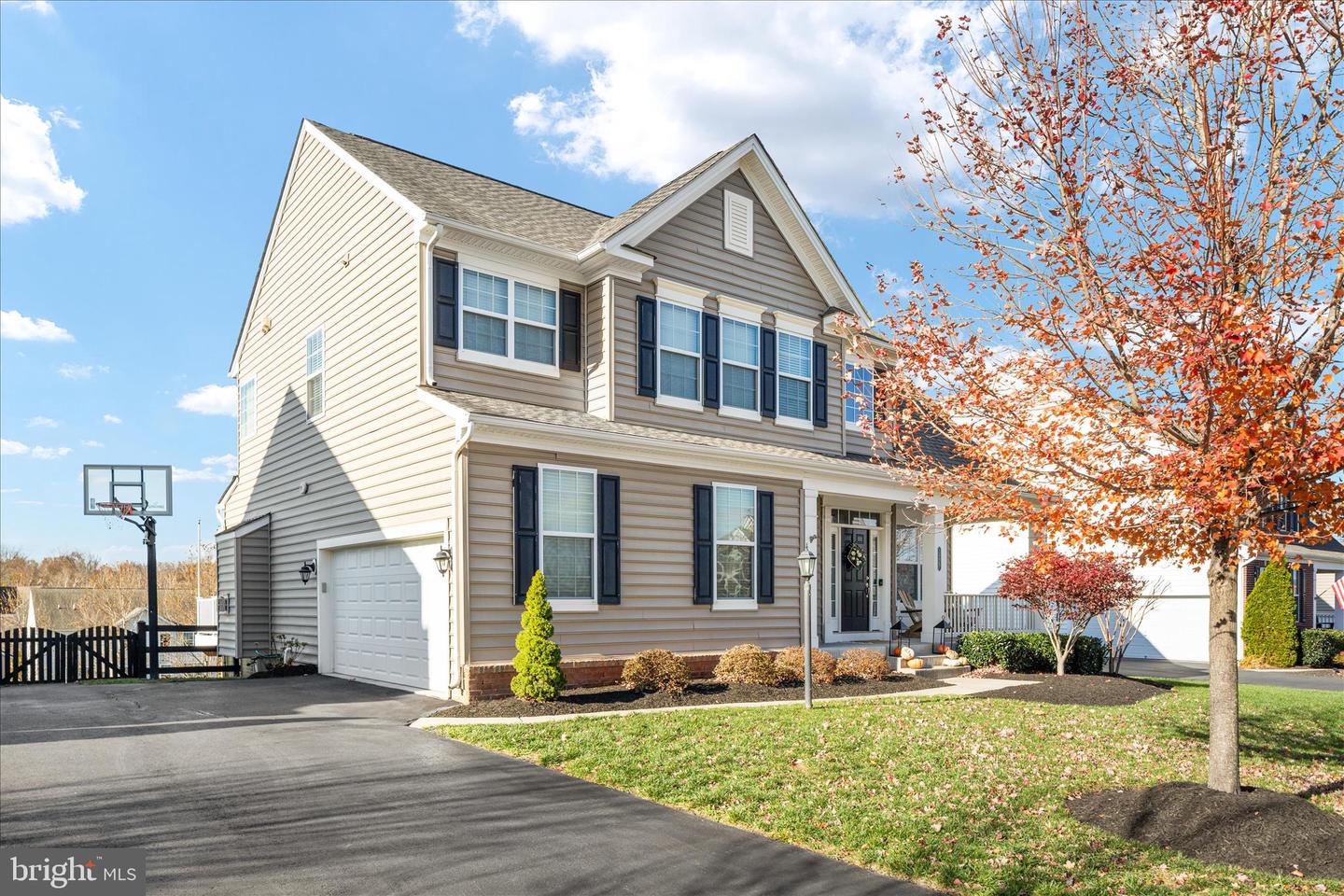 13467 EAGLES REST DR, LEESBURG, Virginia 20176, 5 Bedrooms Bedrooms, 15 Rooms Rooms,3 BathroomsBathrooms,Residential,For sale,13467 EAGLES REST DR,VALO2114970 MLS # VALO2114970