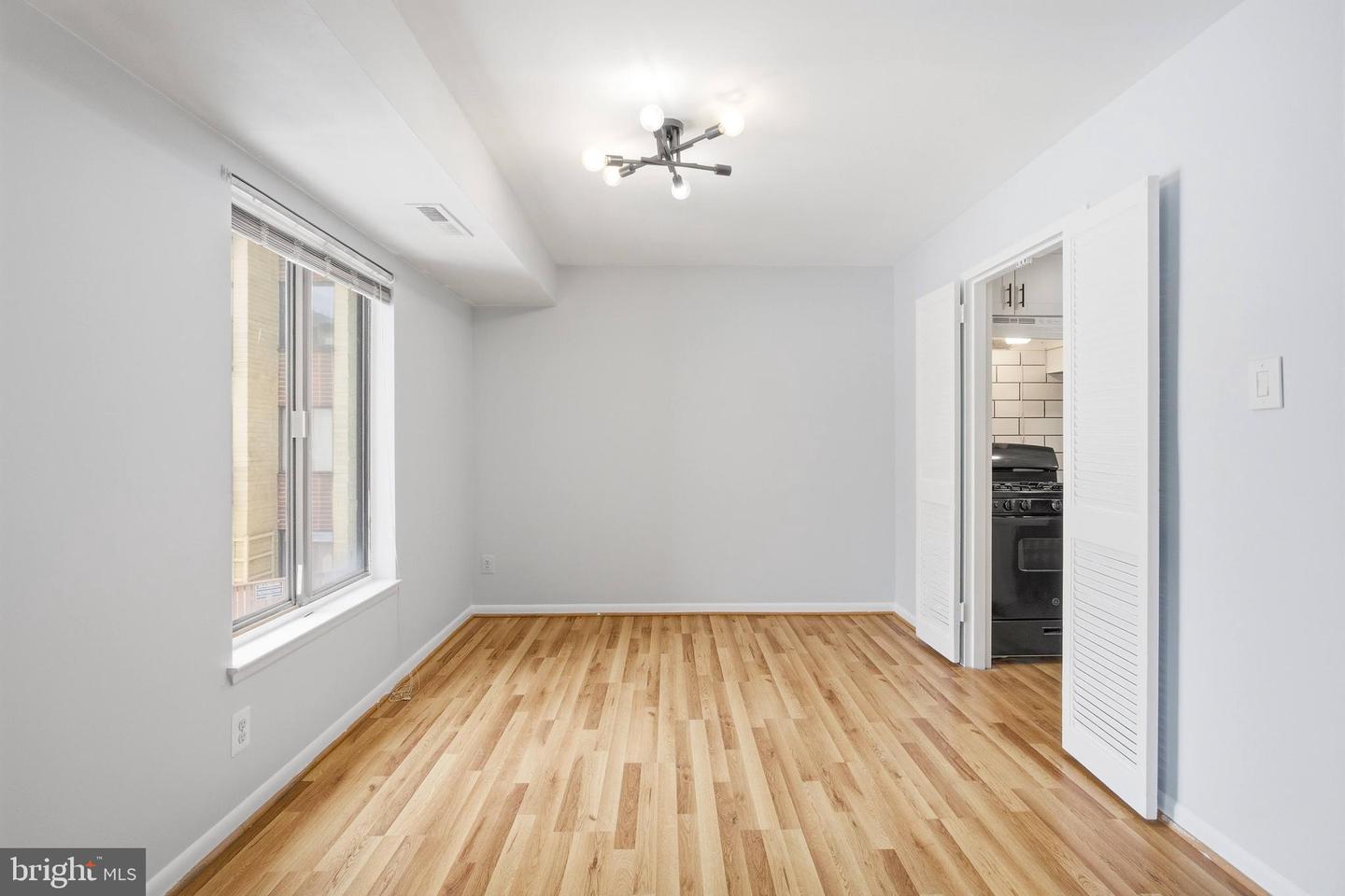 3100 S MANCHESTER ST #317, FALLS CHURCH, Virginia 22044, 1 Bedroom Bedrooms, ,1 BathroomBathrooms,Residential,For sale,3100 S MANCHESTER ST #317,VAFX2288278 MLS # VAFX2288278