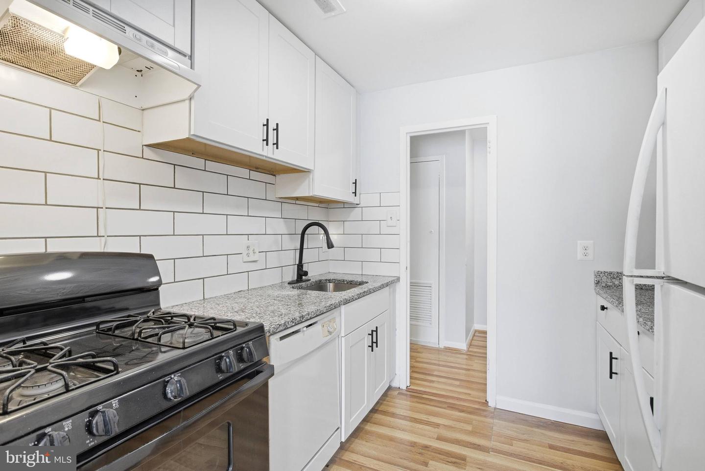 3100 S MANCHESTER ST #317, FALLS CHURCH, Virginia 22044, 1 Bedroom Bedrooms, ,1 BathroomBathrooms,Residential,For sale,3100 S MANCHESTER ST #317,VAFX2288278 MLS # VAFX2288278