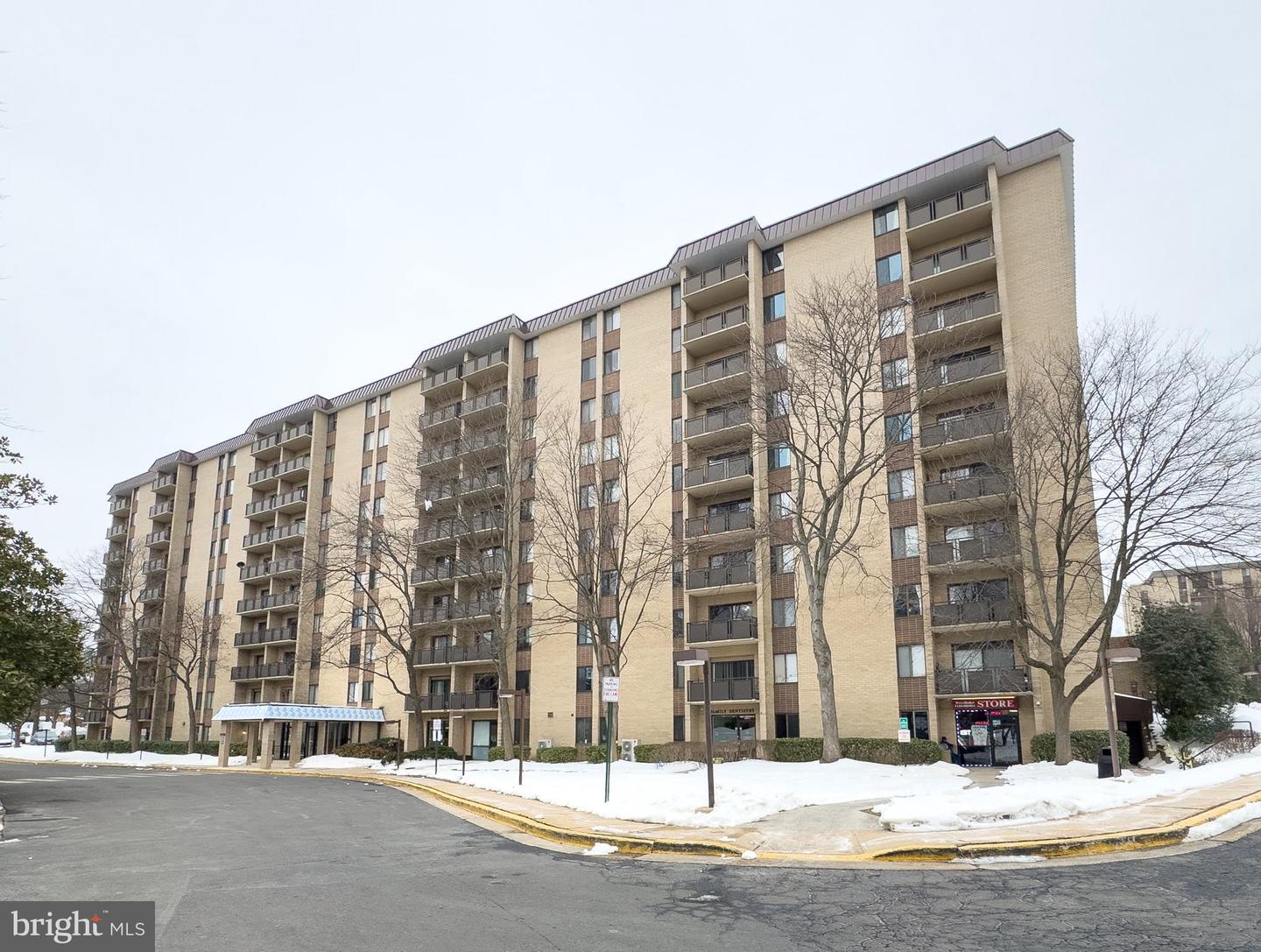 3100 S MANCHESTER ST #317, FALLS CHURCH, Virginia 22044, 1 Bedroom Bedrooms, ,1 BathroomBathrooms,Residential,For sale,3100 S MANCHESTER ST #317,VAFX2288278 MLS # VAFX2288278