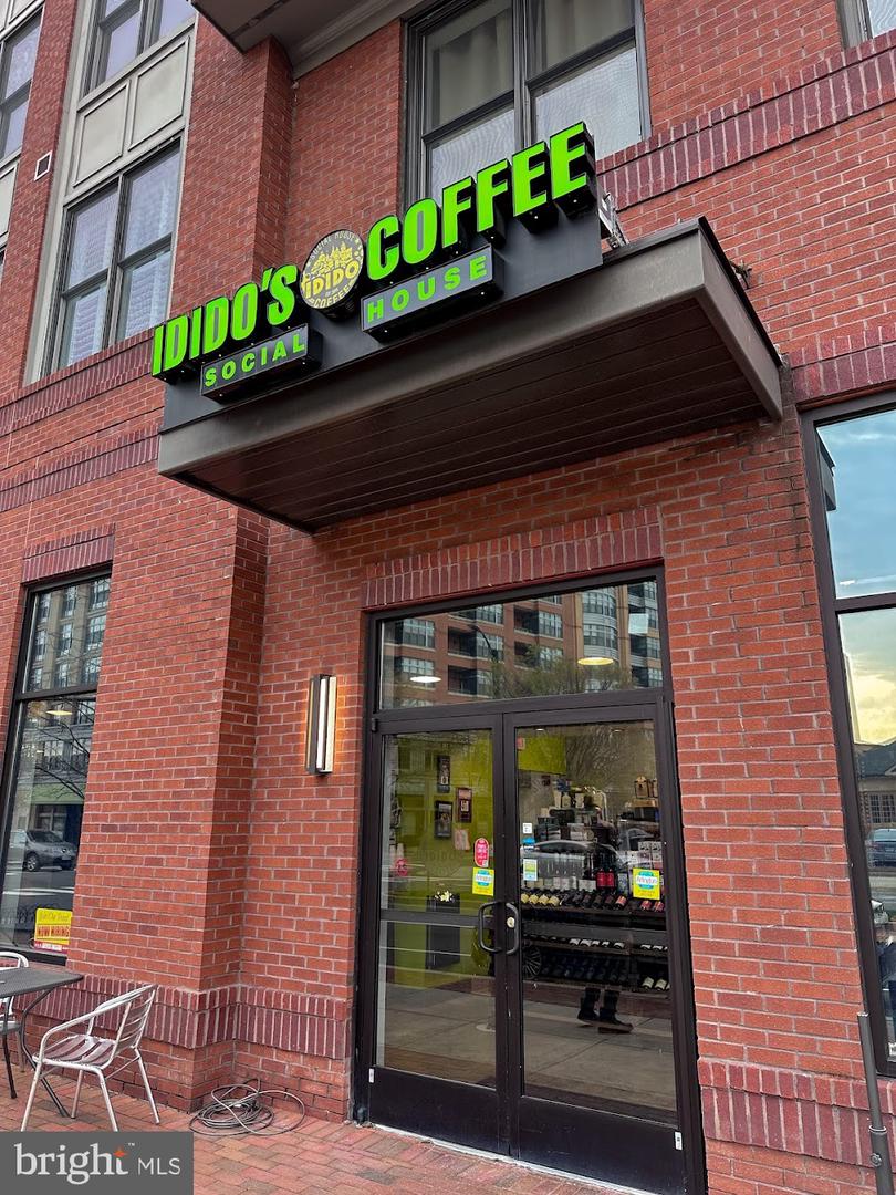 1414 S BARTON ST S #453, ARLINGTON, Virginia 22204, 1 Bedroom Bedrooms, ,1 BathroomBathrooms,Residential,For sale,1414 S BARTON ST S #453,VAAR2068302 MLS # VAAR2068302