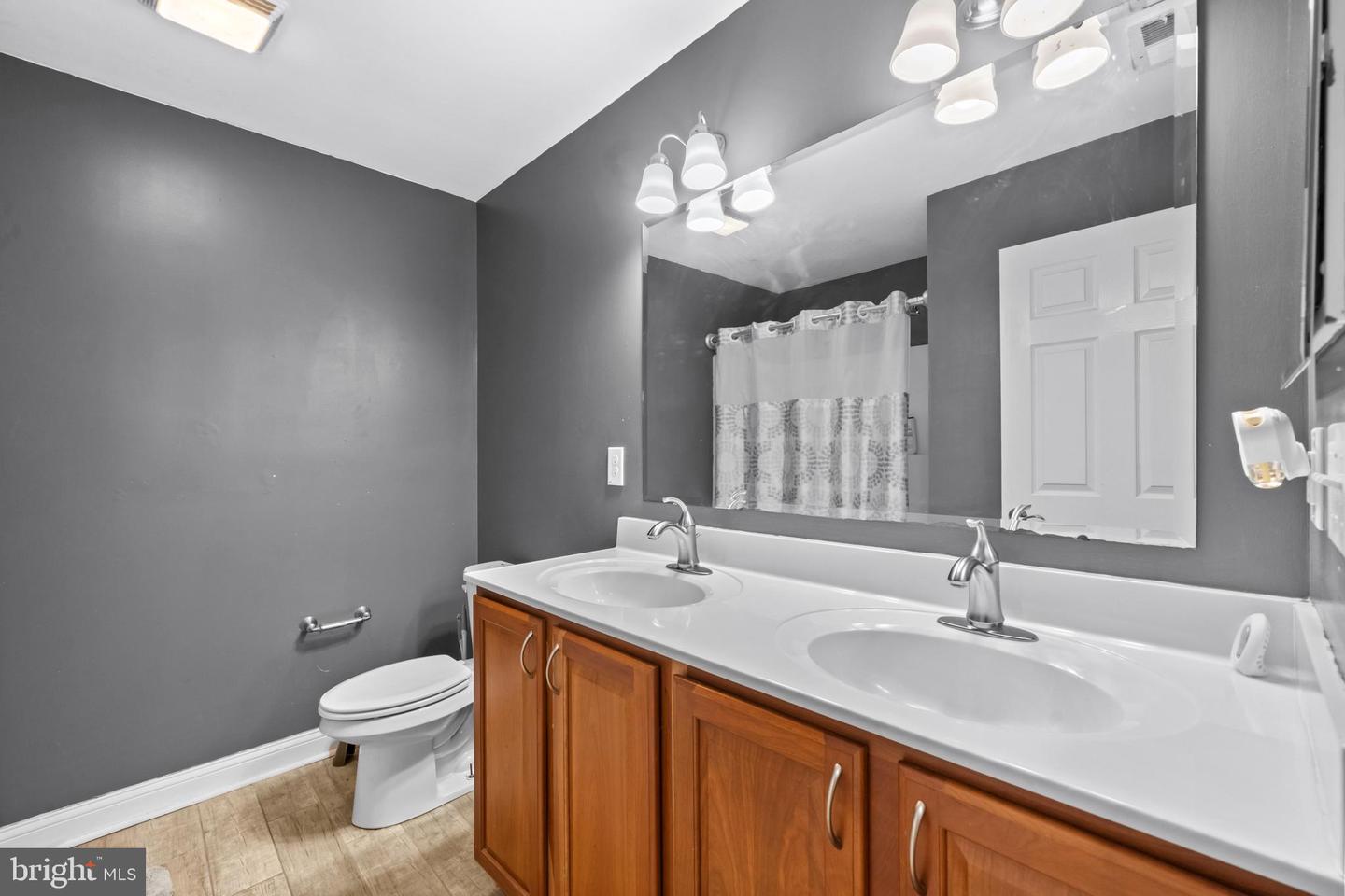 10206 TALLEY RD, SPOTSYLVANIA, Virginia 22553, 5 Bedrooms Bedrooms, ,3 BathroomsBathrooms,Residential,For sale,10206 TALLEY RD,VASP2038982 MLS # VASP2038982