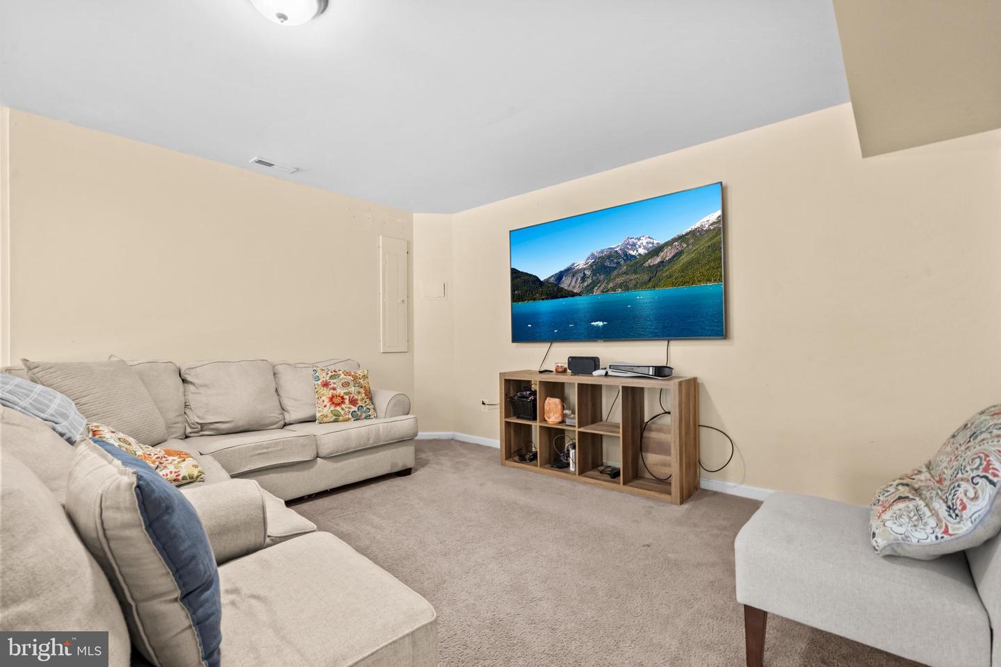 10206 TALLEY RD, SPOTSYLVANIA, Virginia 22553, 5 Bedrooms Bedrooms, ,3 BathroomsBathrooms,Residential,For sale,10206 TALLEY RD,VASP2038982 MLS # VASP2038982