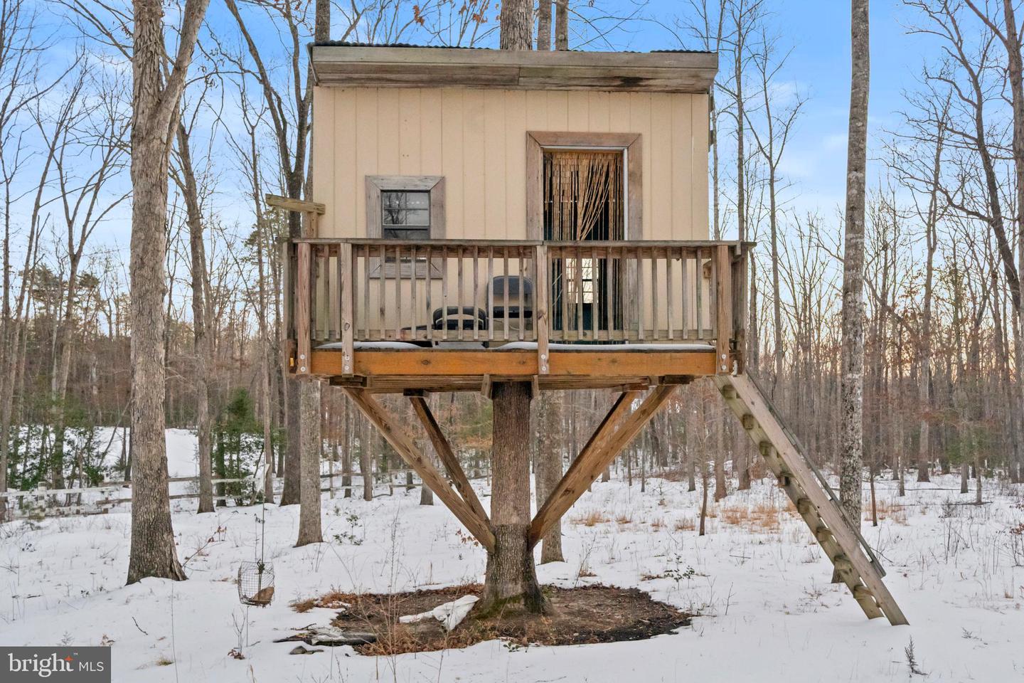 10206 TALLEY RD, SPOTSYLVANIA, Virginia 22553, 5 Bedrooms Bedrooms, ,3 BathroomsBathrooms,Residential,For sale,10206 TALLEY RD,VASP2038982 MLS # VASP2038982