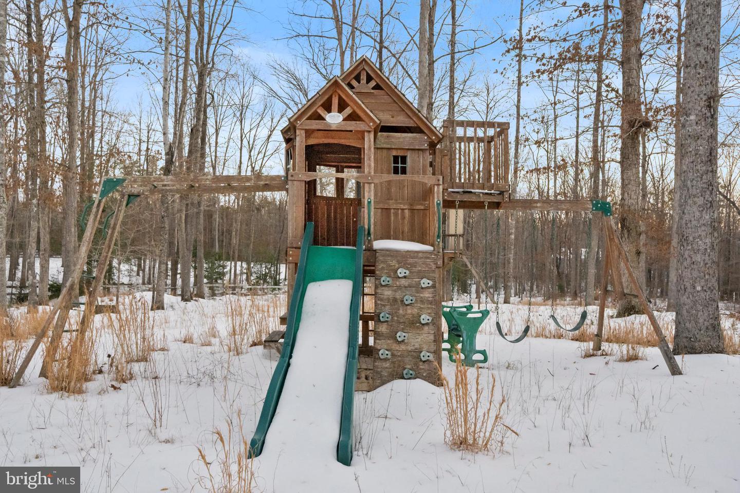 10206 TALLEY RD, SPOTSYLVANIA, Virginia 22553, 5 Bedrooms Bedrooms, ,3 BathroomsBathrooms,Residential,For sale,10206 TALLEY RD,VASP2038982 MLS # VASP2038982