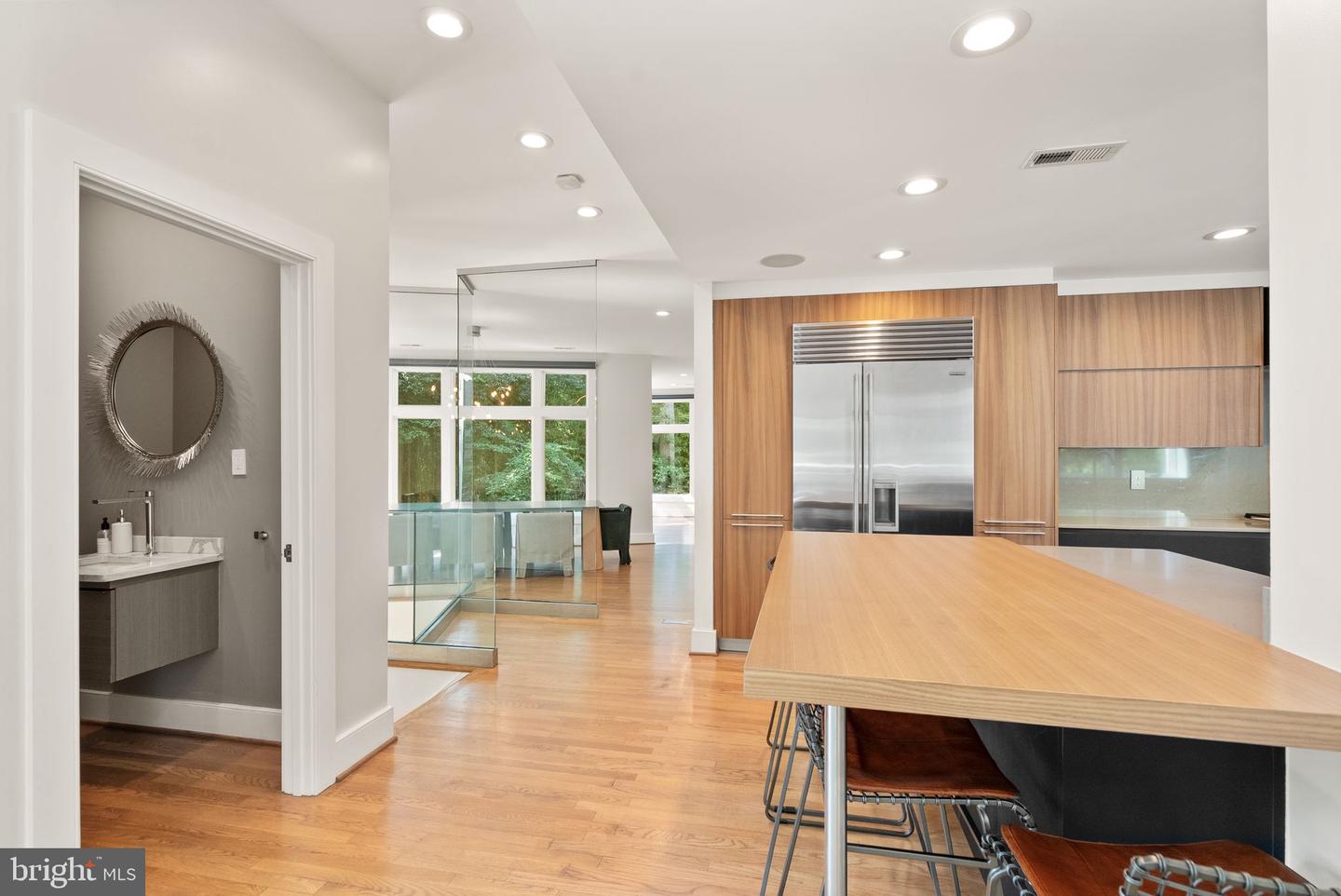 3100 N MONROE ST, ARLINGTON, Virginia 22207, 6 Bedrooms Bedrooms, ,4 BathroomsBathrooms,Residential,For sale,3100 N MONROE ST,VAAR2068340 MLS # VAAR2068340