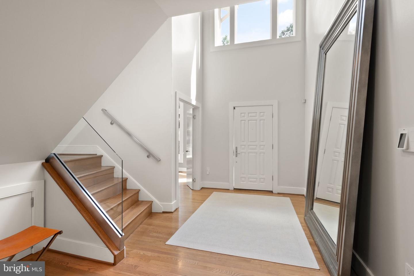 3100 N MONROE ST, ARLINGTON, Virginia 22207, 6 Bedrooms Bedrooms, ,4 BathroomsBathrooms,Residential,For sale,3100 N MONROE ST,VAAR2068340 MLS # VAAR2068340