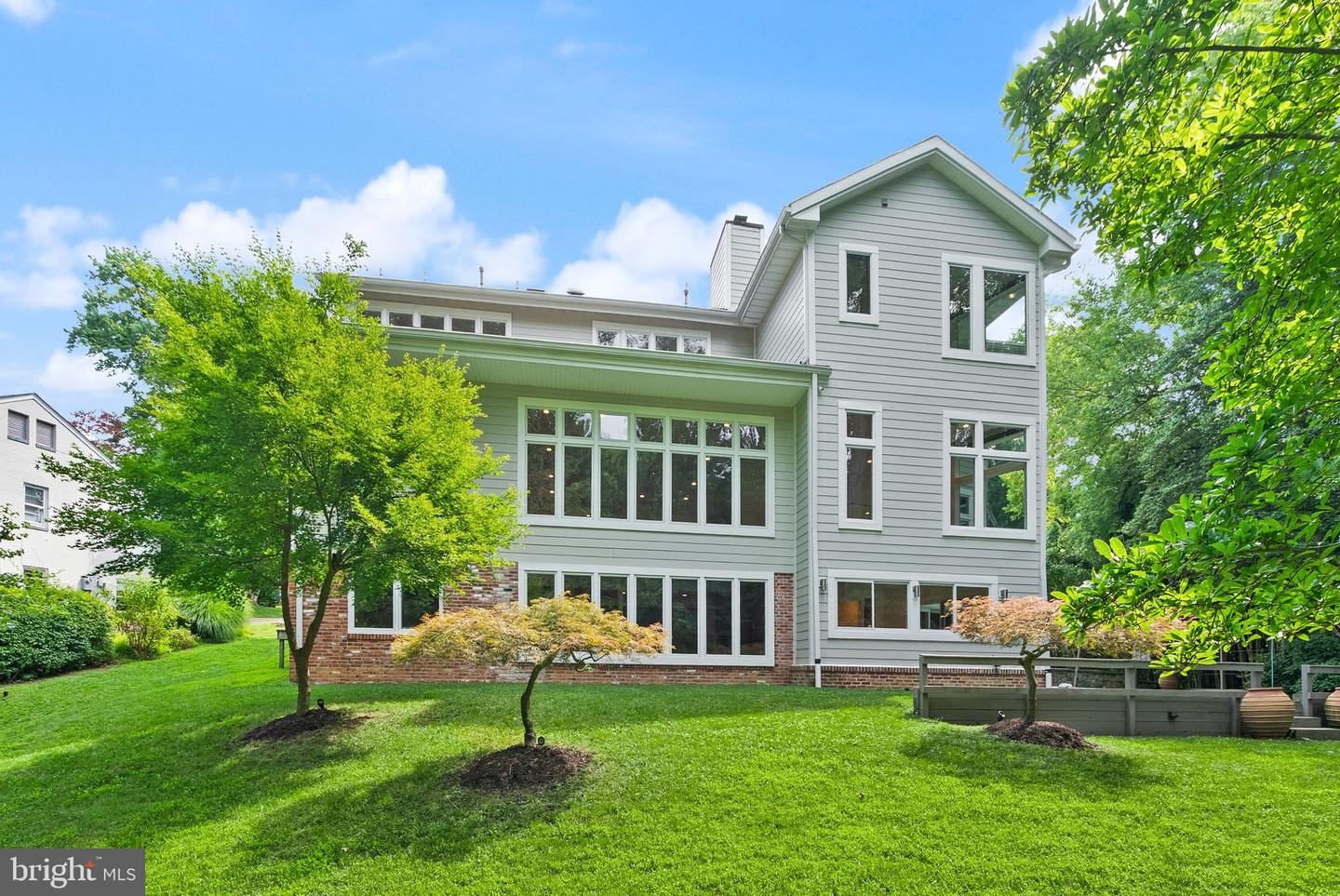 3100 N MONROE ST, ARLINGTON, Virginia 22207, 6 Bedrooms Bedrooms, ,4 BathroomsBathrooms,Residential,For sale,3100 N MONROE ST,VAAR2068340 MLS # VAAR2068340