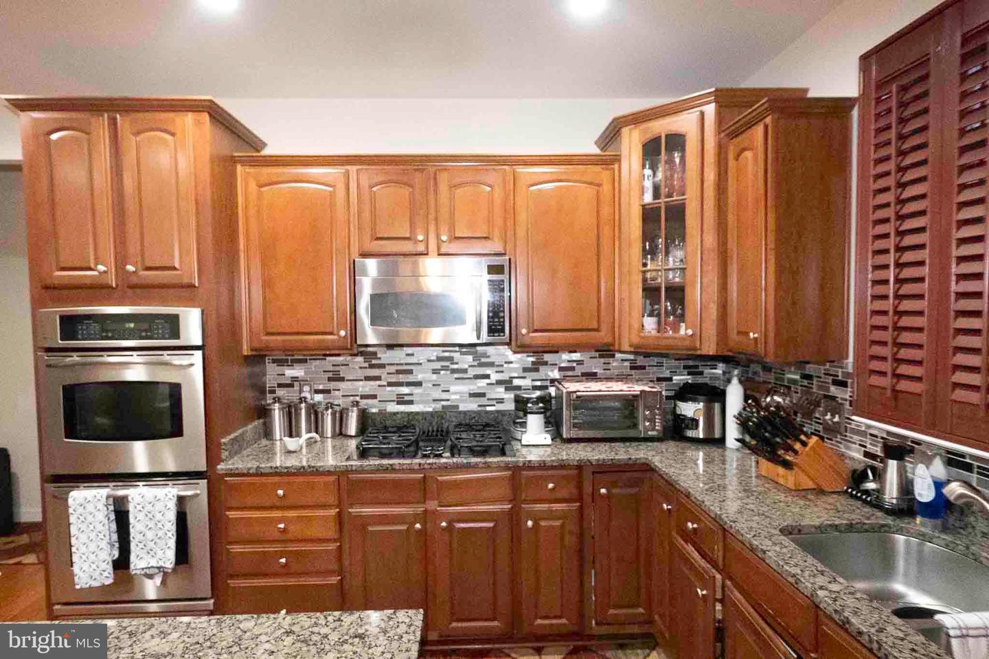 5823 DEEP CREEK DR, FREDERICKSBURG, Virginia 22407, 5 Bedrooms Bedrooms, ,4 BathroomsBathrooms,Residential,For sale,5823 DEEP CREEK DR,VASP2039000 MLS # VASP2039000