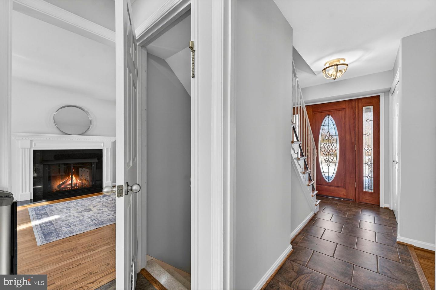 8905 SIDE SADDLE RD, SPRINGFIELD, Virginia 22152, 4 Bedrooms Bedrooms, 10 Rooms Rooms,2 BathroomsBathrooms,Residential,For sale,8905 SIDE SADDLE RD,VAFX2288454 MLS # VAFX2288454