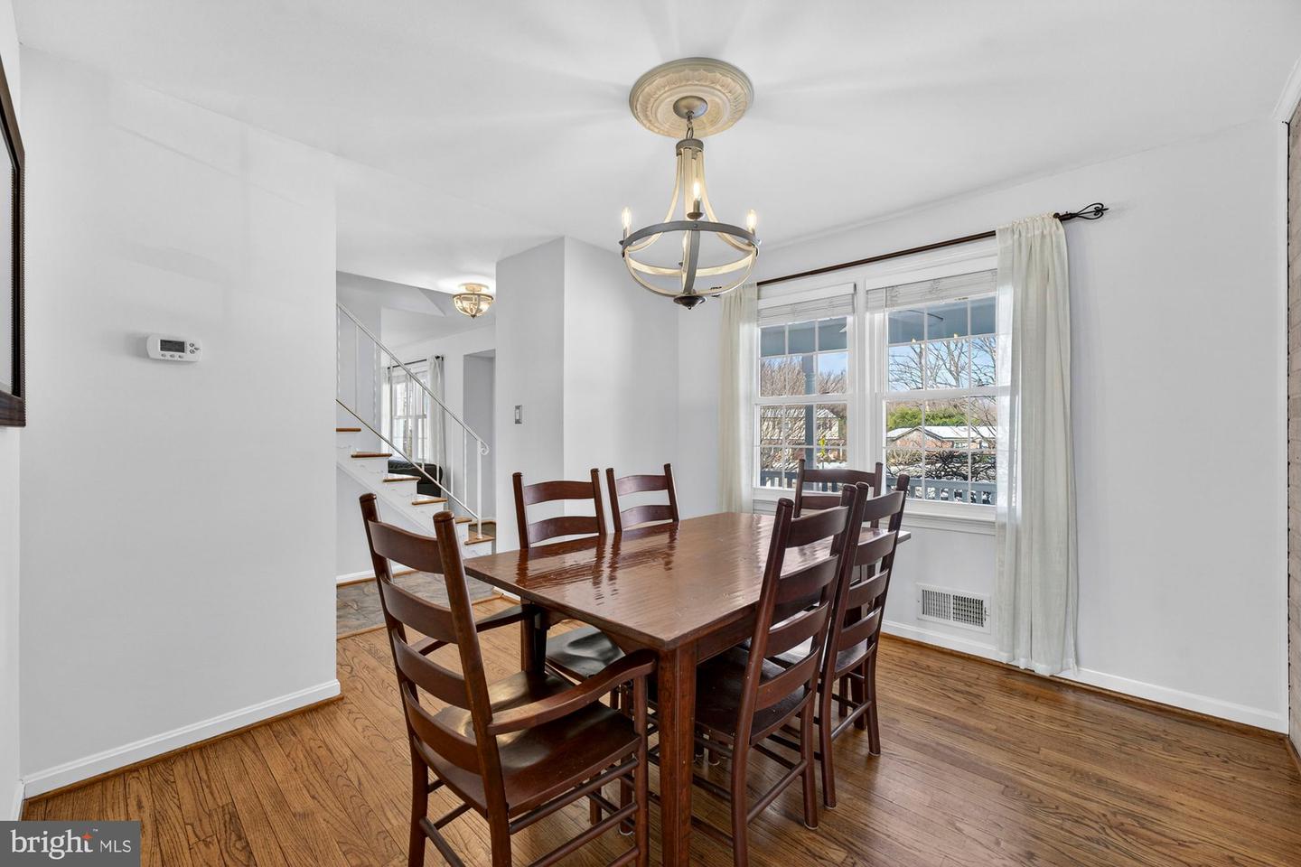 8905 SIDE SADDLE RD, SPRINGFIELD, Virginia 22152, 4 Bedrooms Bedrooms, 10 Rooms Rooms,2 BathroomsBathrooms,Residential,For sale,8905 SIDE SADDLE RD,VAFX2288454 MLS # VAFX2288454