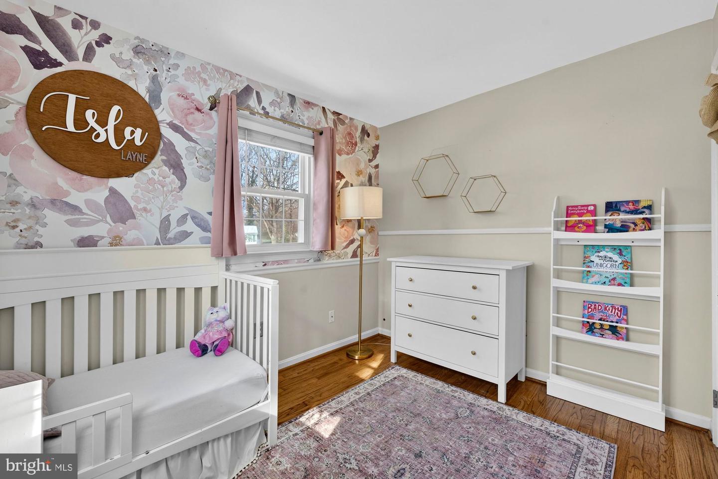 8905 SIDE SADDLE RD, SPRINGFIELD, Virginia 22152, 4 Bedrooms Bedrooms, 10 Rooms Rooms,2 BathroomsBathrooms,Residential,For sale,8905 SIDE SADDLE RD,VAFX2288454 MLS # VAFX2288454