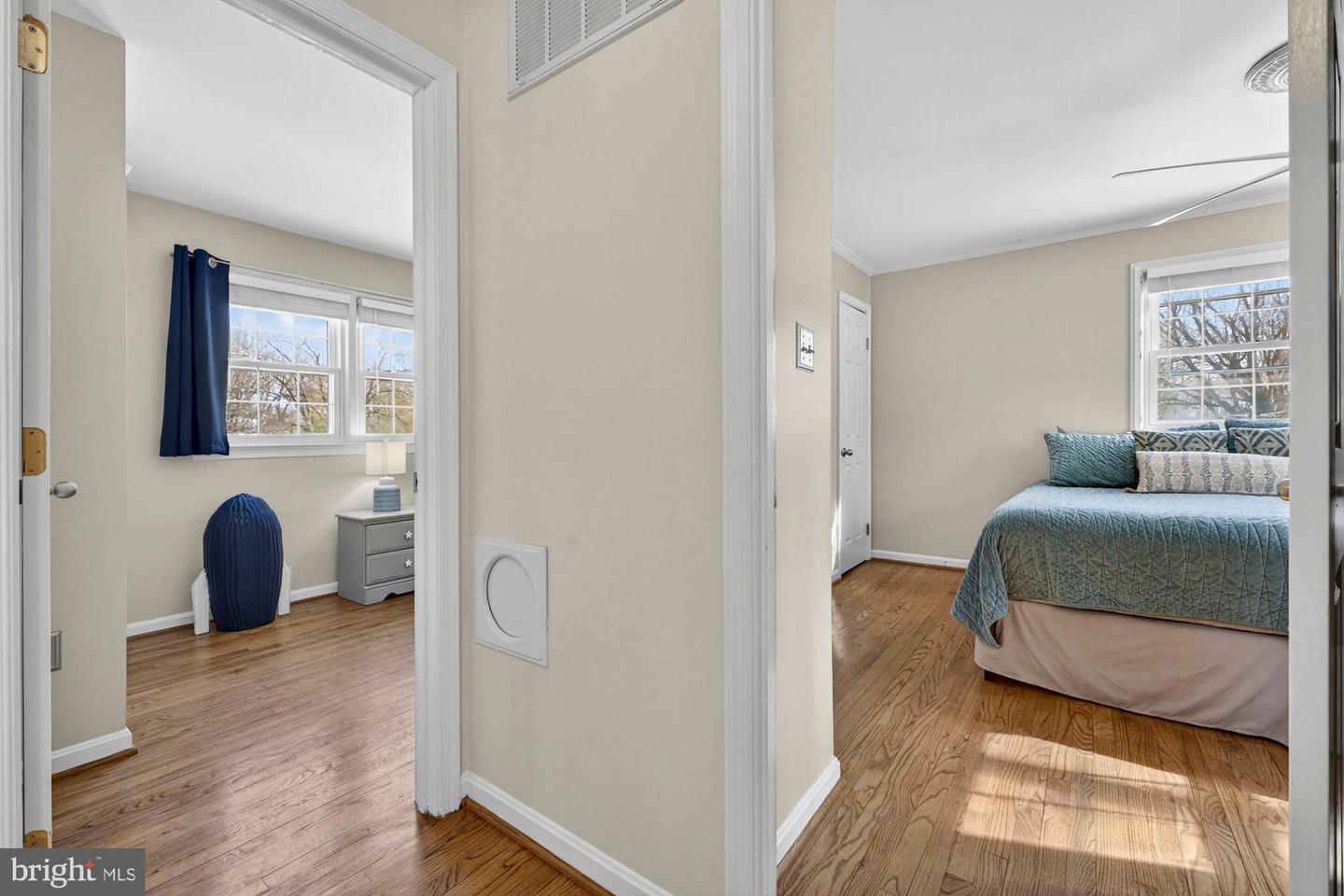 8905 SIDE SADDLE RD, SPRINGFIELD, Virginia 22152, 4 Bedrooms Bedrooms, 10 Rooms Rooms,2 BathroomsBathrooms,Residential,For sale,8905 SIDE SADDLE RD,VAFX2288454 MLS # VAFX2288454