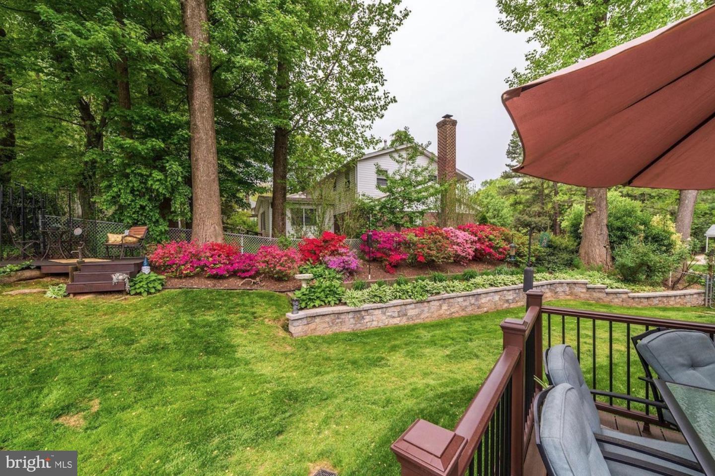 8905 SIDE SADDLE RD, SPRINGFIELD, Virginia 22152, 4 Bedrooms Bedrooms, 10 Rooms Rooms,2 BathroomsBathrooms,Residential,For sale,8905 SIDE SADDLE RD,VAFX2288454 MLS # VAFX2288454