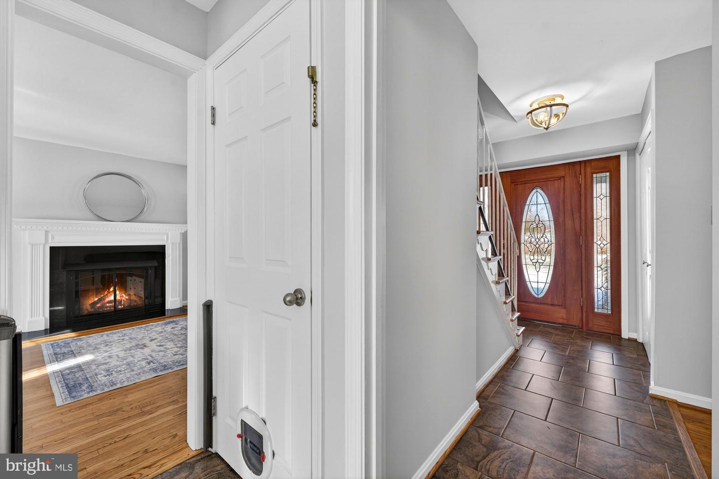 8905 SIDE SADDLE RD, SPRINGFIELD, Virginia 22152, 4 Bedrooms Bedrooms, 10 Rooms Rooms,2 BathroomsBathrooms,Residential,For sale,8905 SIDE SADDLE RD,VAFX2288454 MLS # VAFX2288454