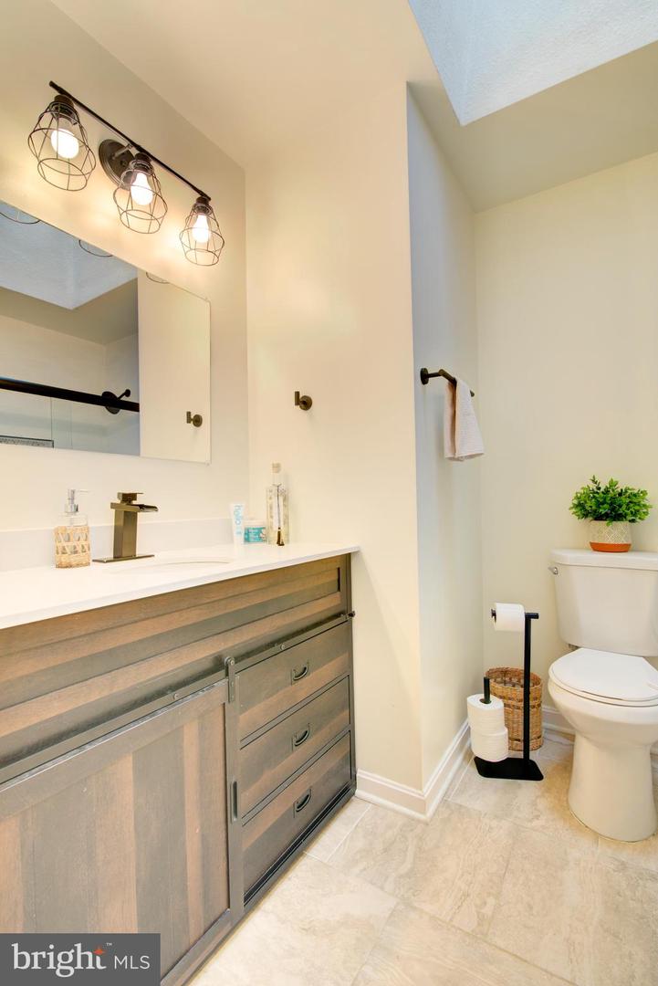 14781 CONWAY DR, MANASSAS, Virginia 20112, 4 Bedrooms Bedrooms, ,3 BathroomsBathrooms,Residential,For sale,14781 CONWAY DR,VAPW2111646 MLS # VAPW2111646