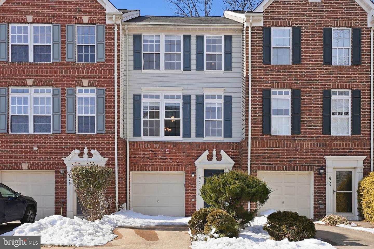 2957 HUNTINGTON GROVE SQ, ALEXANDRIA, Virginia 22306, 3 Bedrooms Bedrooms, ,3 BathroomsBathrooms,Residential,For sale,2957 HUNTINGTON GROVE SQ,VAFX2288456 MLS # VAFX2288456