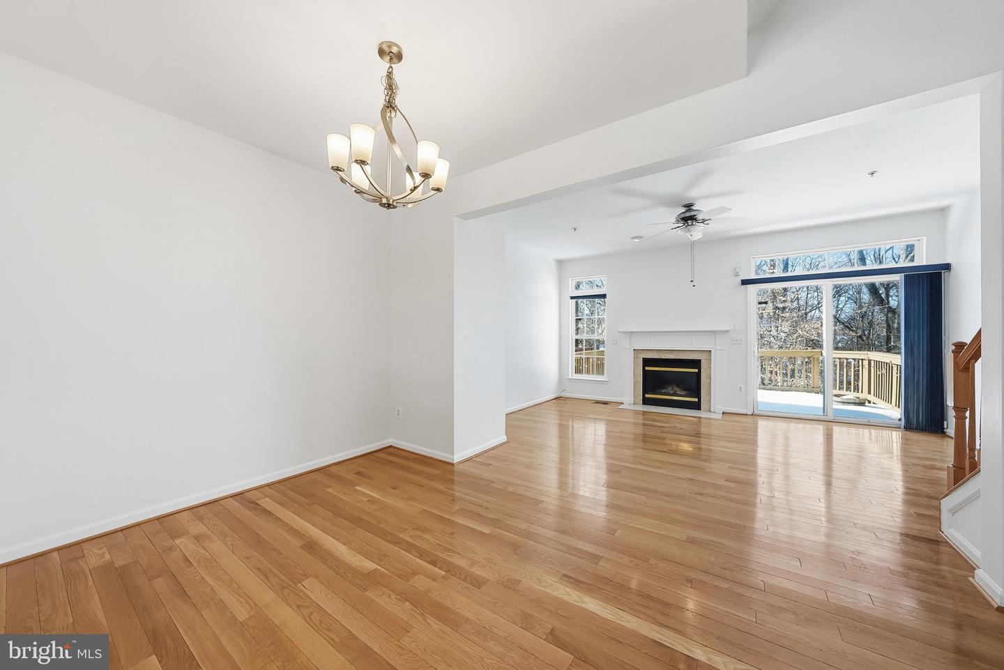 2957 HUNTINGTON GROVE SQ, ALEXANDRIA, Virginia 22306, 3 Bedrooms Bedrooms, ,3 BathroomsBathrooms,Residential,For sale,2957 HUNTINGTON GROVE SQ,VAFX2288456 MLS # VAFX2288456