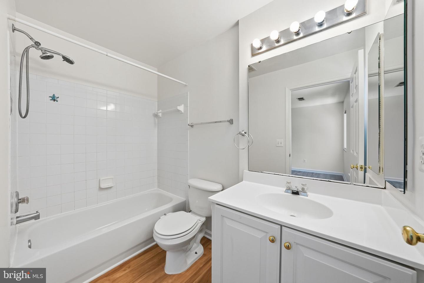 2957 HUNTINGTON GROVE SQ, ALEXANDRIA, Virginia 22306, 3 Bedrooms Bedrooms, ,3 BathroomsBathrooms,Residential,For sale,2957 HUNTINGTON GROVE SQ,VAFX2288456 MLS # VAFX2288456