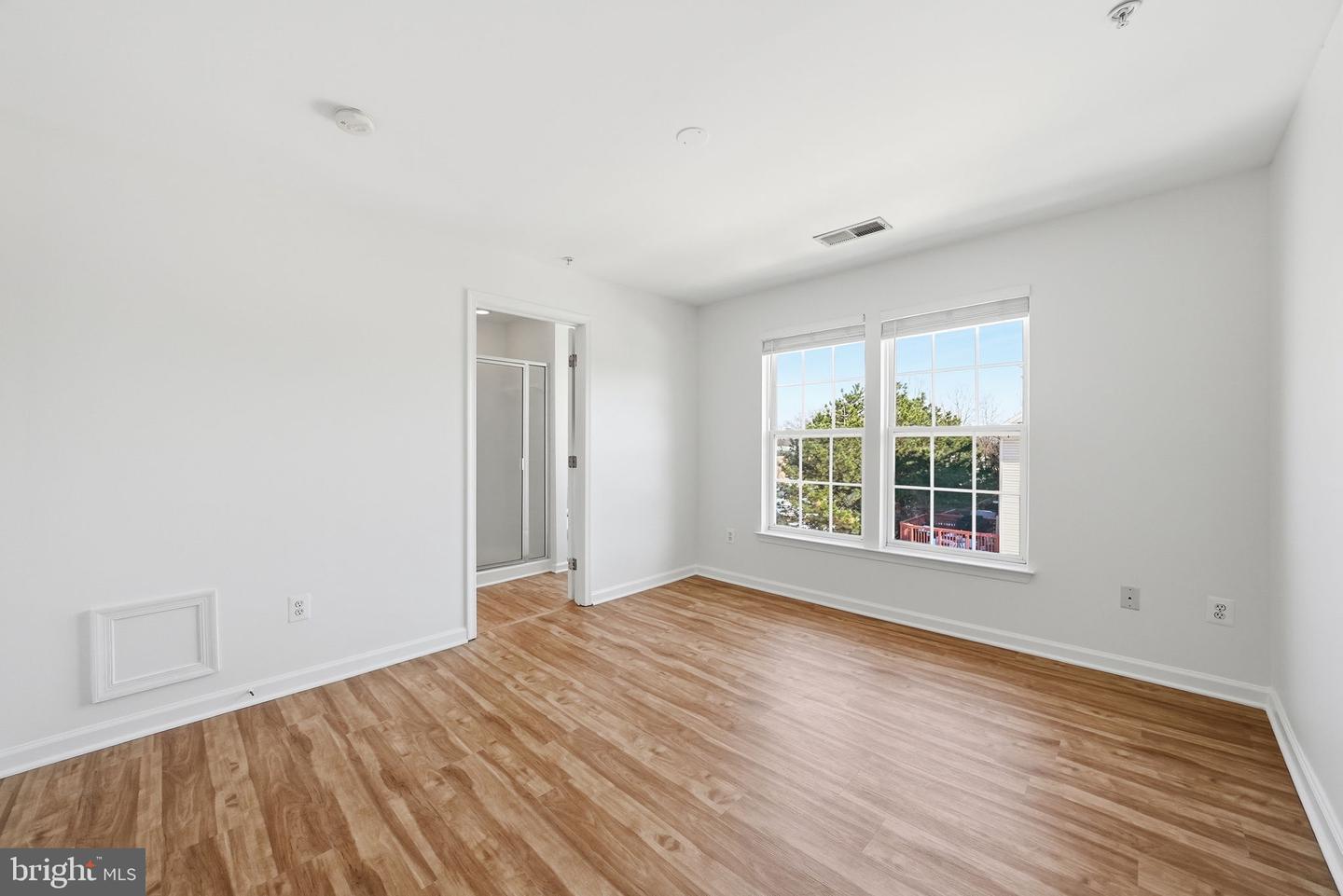 2957 HUNTINGTON GROVE SQ, ALEXANDRIA, Virginia 22306, 3 Bedrooms Bedrooms, ,3 BathroomsBathrooms,Residential,For sale,2957 HUNTINGTON GROVE SQ,VAFX2288456 MLS # VAFX2288456