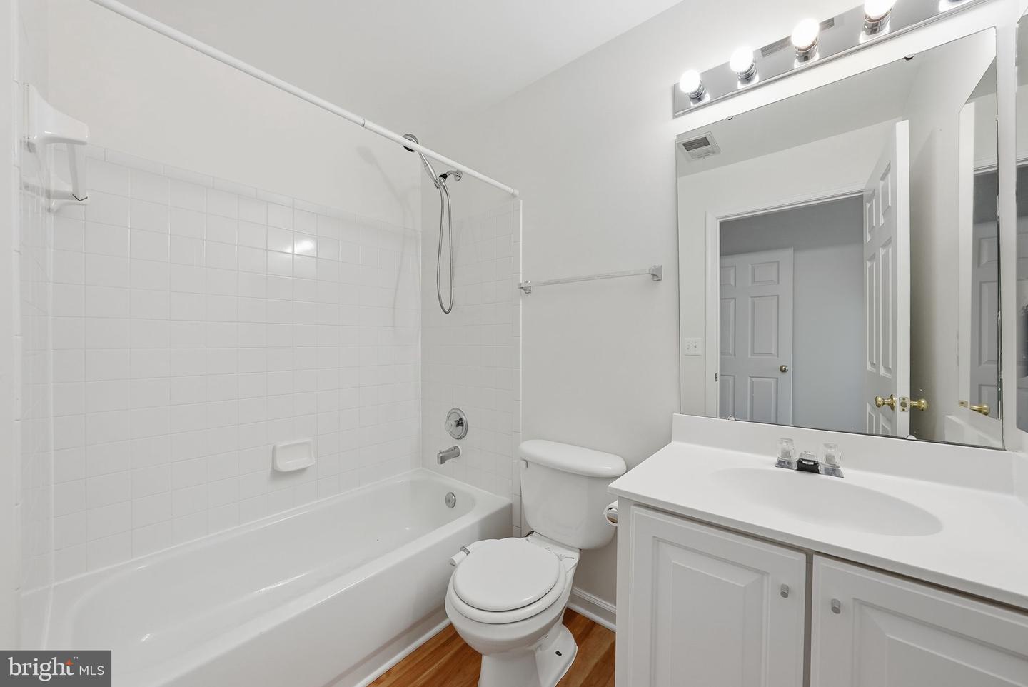 2957 HUNTINGTON GROVE SQ, ALEXANDRIA, Virginia 22306, 3 Bedrooms Bedrooms, ,3 BathroomsBathrooms,Residential,For sale,2957 HUNTINGTON GROVE SQ,VAFX2288456 MLS # VAFX2288456