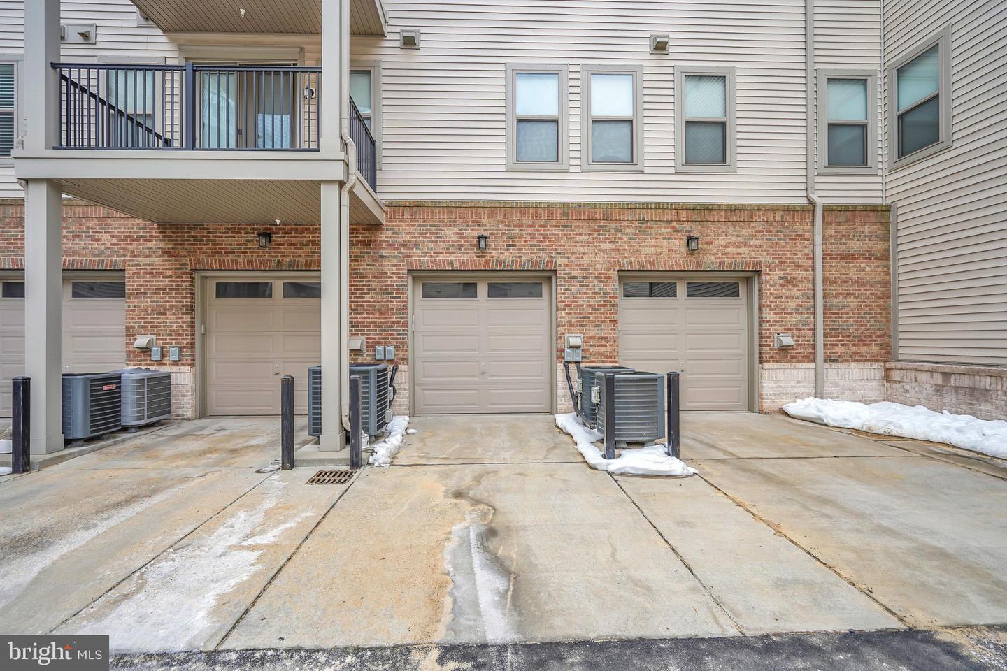 23631 HAVELOCK WALK TER #302, ASHBURN, Virginia 20148, 2 Bedrooms Bedrooms, ,2 BathroomsBathrooms,Residential,For sale,23631 HAVELOCK WALK TER #302,VALO2115070 MLS # VALO2115070 23631 HAVELOCK WALK TER #302, ASHBURN, Virginia 20148, 2 Bedrooms Bedrooms, ,2 BathroomsBathrooms,Residential,For sale,23631 HAVELOCK WALK TER #302,VALO2115070 MLS # VALO2115070