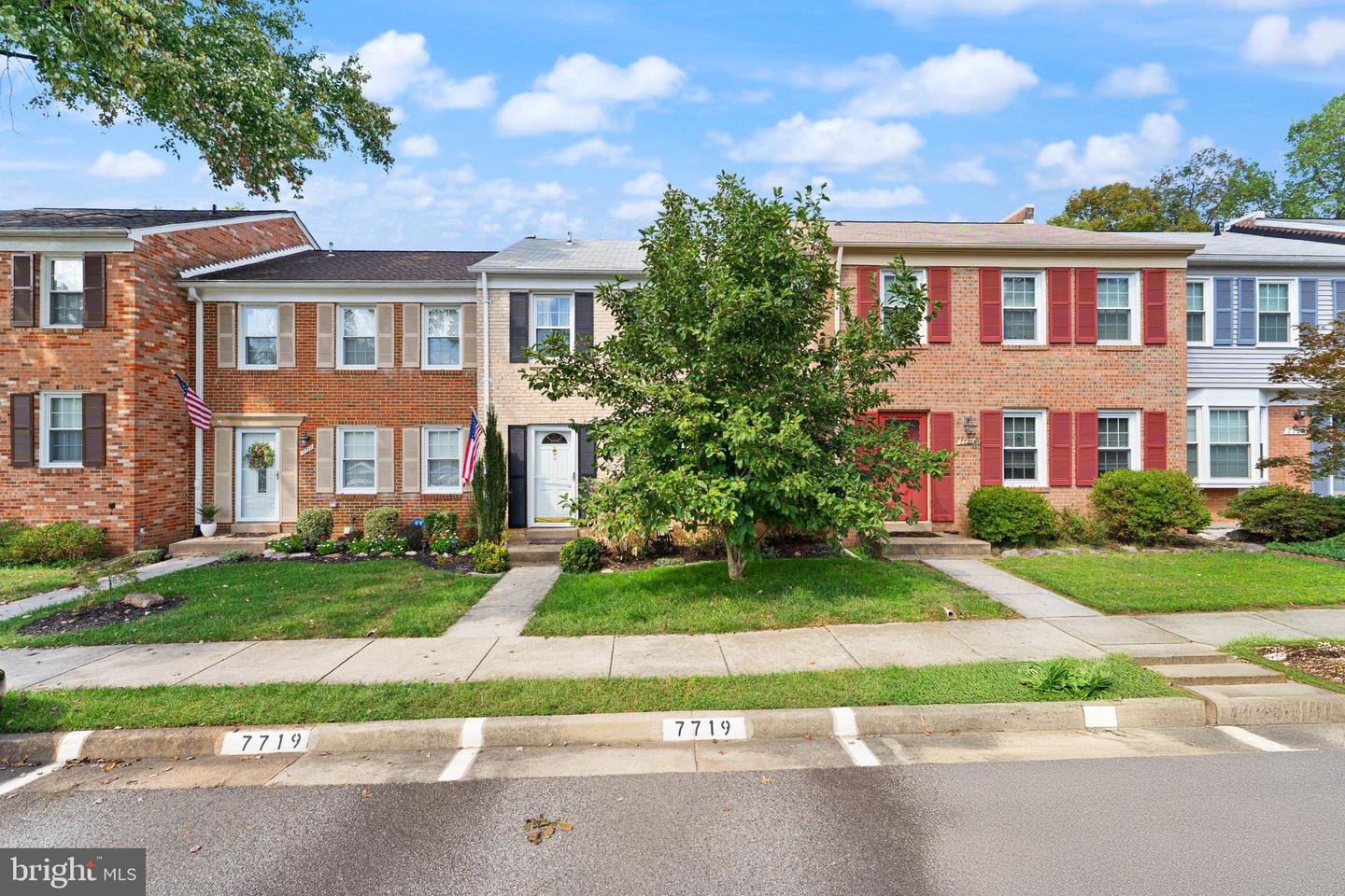 7719 DURER CT, SPRINGFIELD, Virginia 22153, 3 Bedrooms Bedrooms, ,2 BathroomsBathrooms,Residential,For sale,7719 DURER CT,VAFX2288476 MLS # VAFX2288476