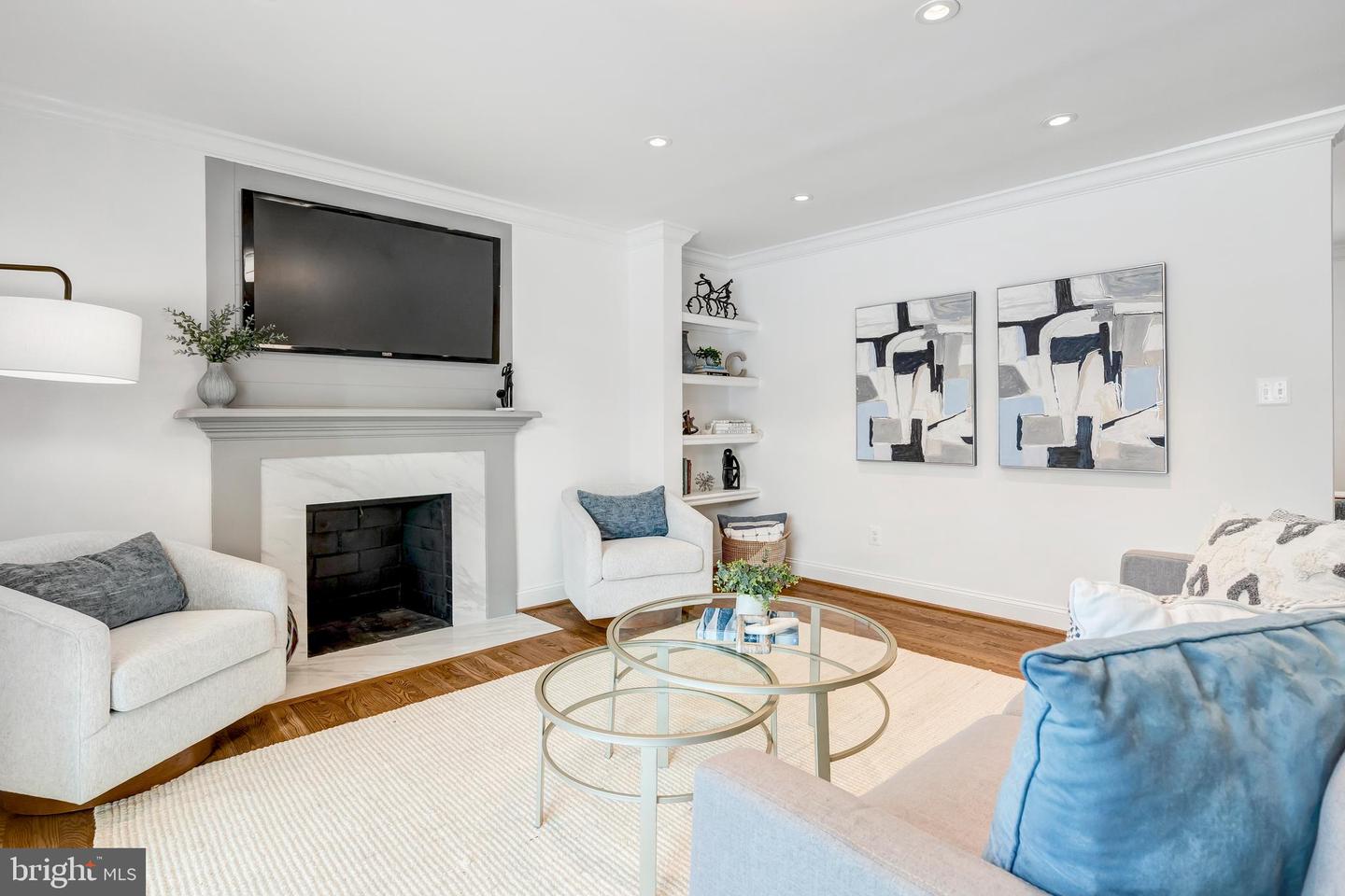 10215 COMMONWEALTH BLVD, FAIRFAX, Virginia 22032, 4 Bedrooms Bedrooms, 16 Rooms Rooms,4 BathroomsBathrooms,Residential,For sale,10215 COMMONWEALTH BLVD,VAFX2288518 MLS # VAFX2288518