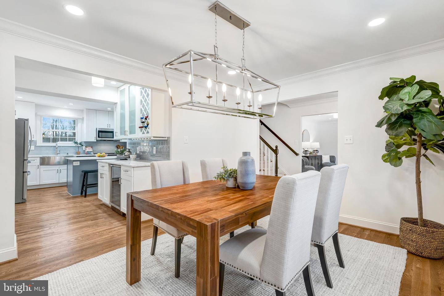 10215 COMMONWEALTH BLVD, FAIRFAX, Virginia 22032, 4 Bedrooms Bedrooms, 16 Rooms Rooms,4 BathroomsBathrooms,Residential,For sale,10215 COMMONWEALTH BLVD,VAFX2288518 MLS # VAFX2288518