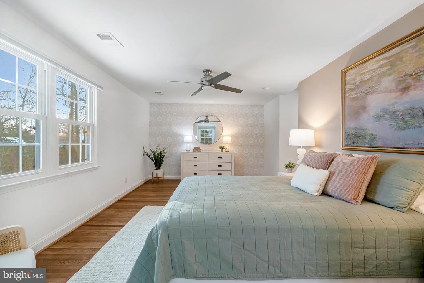 10215 COMMONWEALTH BLVD, FAIRFAX, Virginia 22032, 4 Bedrooms Bedrooms, 16 Rooms Rooms,4 BathroomsBathrooms,Residential,For sale,10215 COMMONWEALTH BLVD,VAFX2288518 MLS # VAFX2288518