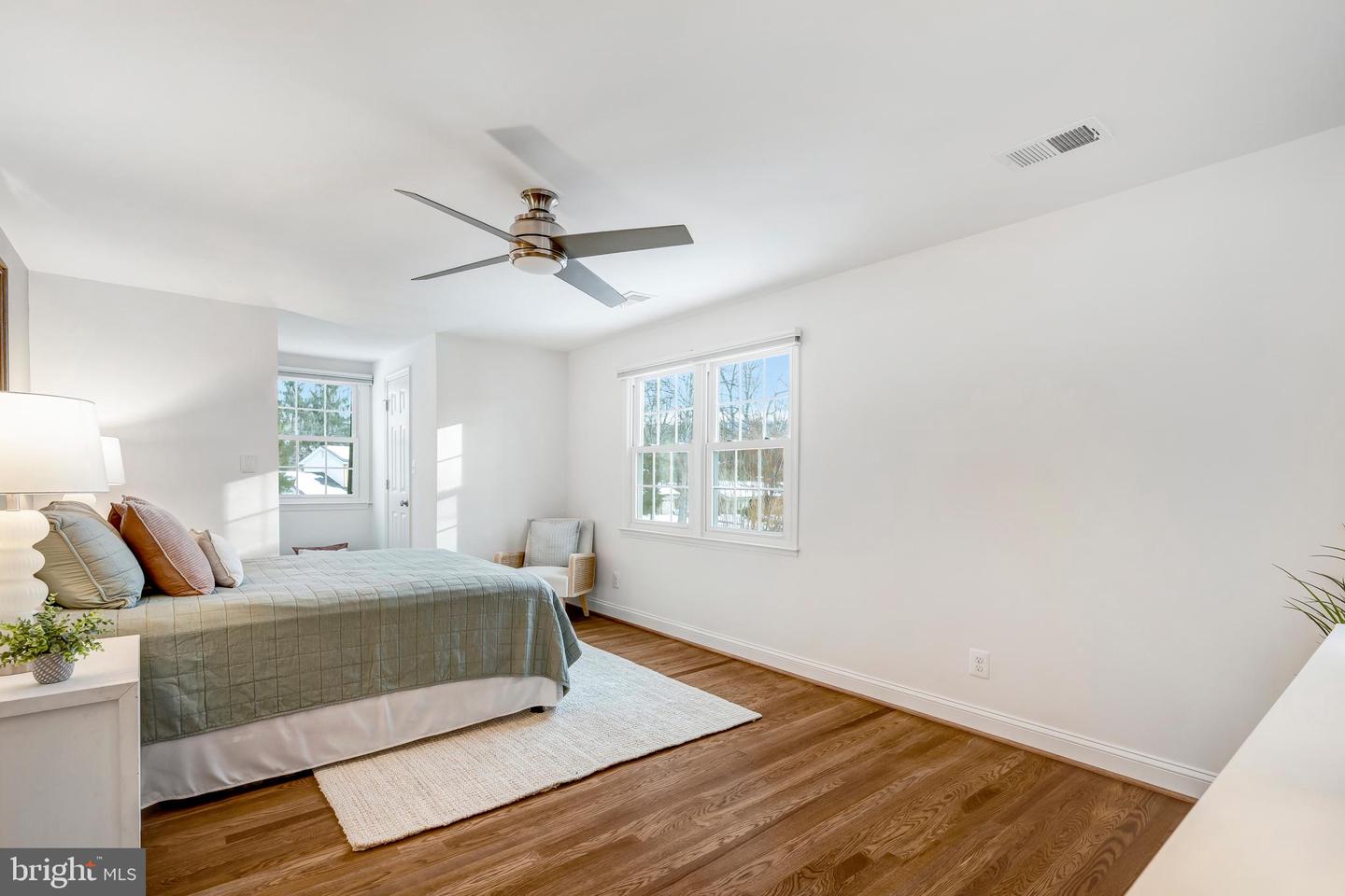 10215 COMMONWEALTH BLVD, FAIRFAX, Virginia 22032, 4 Bedrooms Bedrooms, 16 Rooms Rooms,4 BathroomsBathrooms,Residential,For sale,10215 COMMONWEALTH BLVD,VAFX2288518 MLS # VAFX2288518