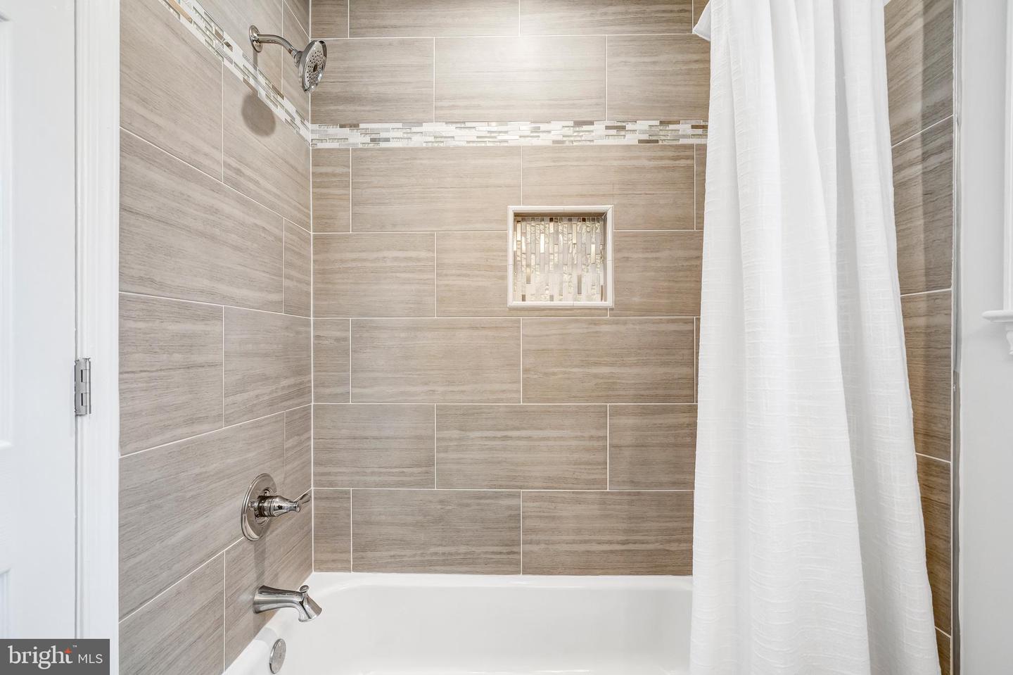 10215 COMMONWEALTH BLVD, FAIRFAX, Virginia 22032, 4 Bedrooms Bedrooms, 16 Rooms Rooms,4 BathroomsBathrooms,Residential,For sale,10215 COMMONWEALTH BLVD,VAFX2288518 MLS # VAFX2288518