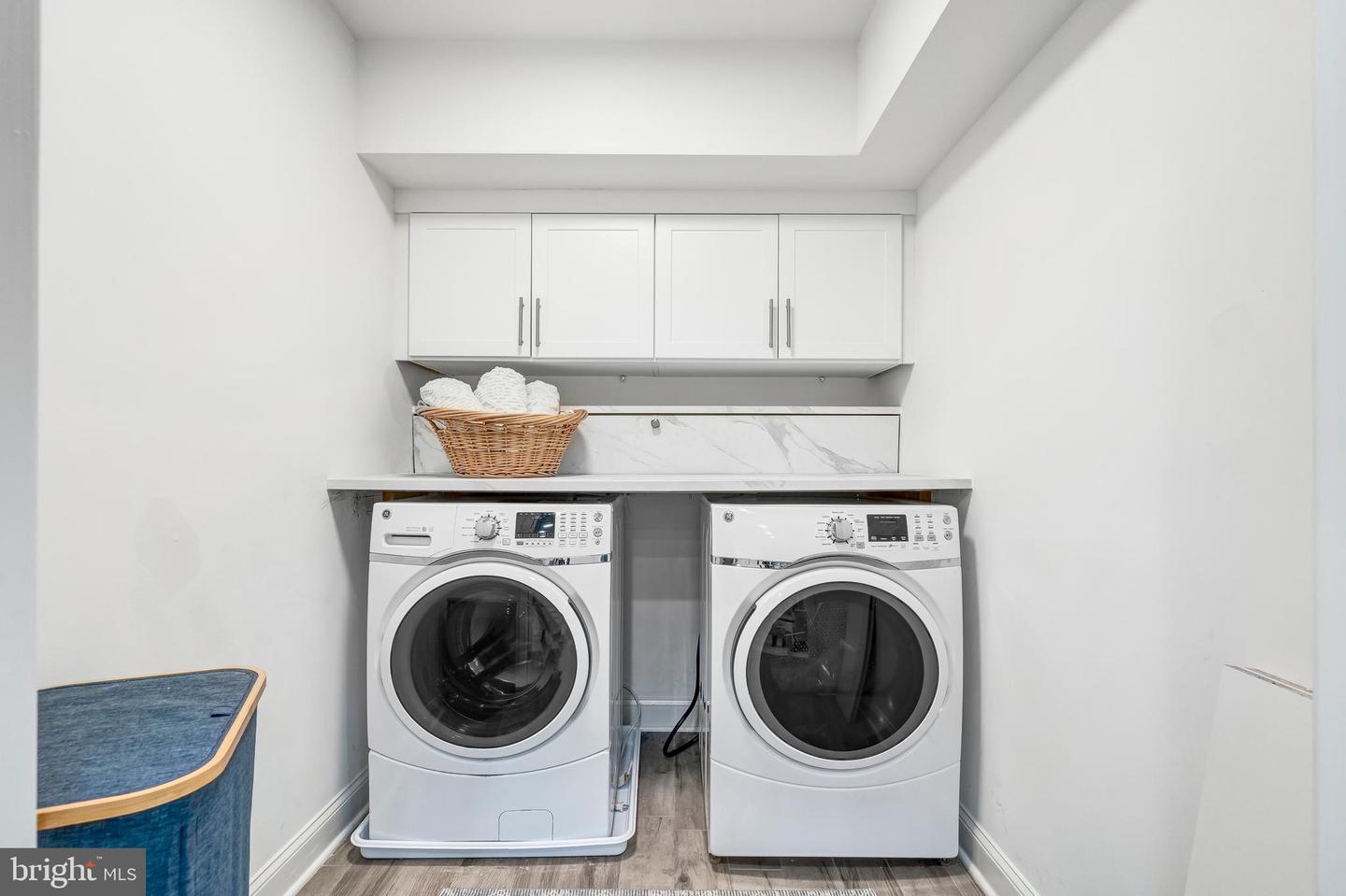 10215 COMMONWEALTH BLVD, FAIRFAX, Virginia 22032, 4 Bedrooms Bedrooms, 16 Rooms Rooms,4 BathroomsBathrooms,Residential,For sale,10215 COMMONWEALTH BLVD,VAFX2288518 MLS # VAFX2288518