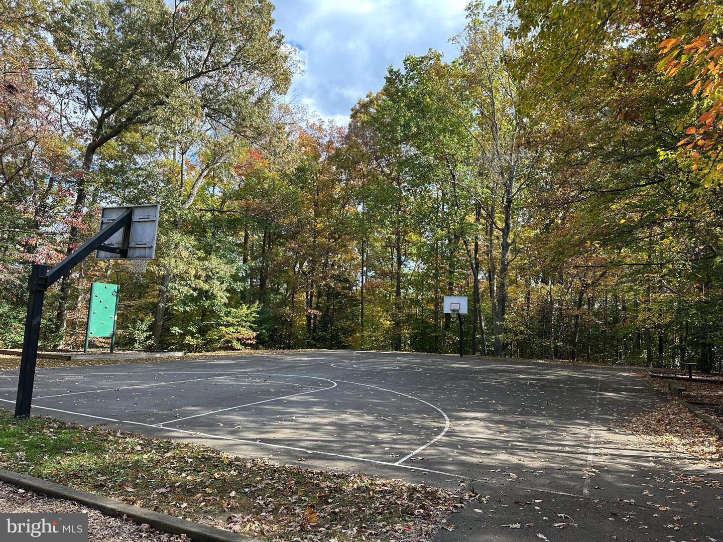 10215 COMMONWEALTH BLVD, FAIRFAX, Virginia 22032, 4 Bedrooms Bedrooms, 16 Rooms Rooms,4 BathroomsBathrooms,Residential,For sale,10215 COMMONWEALTH BLVD,VAFX2288518 MLS # VAFX2288518