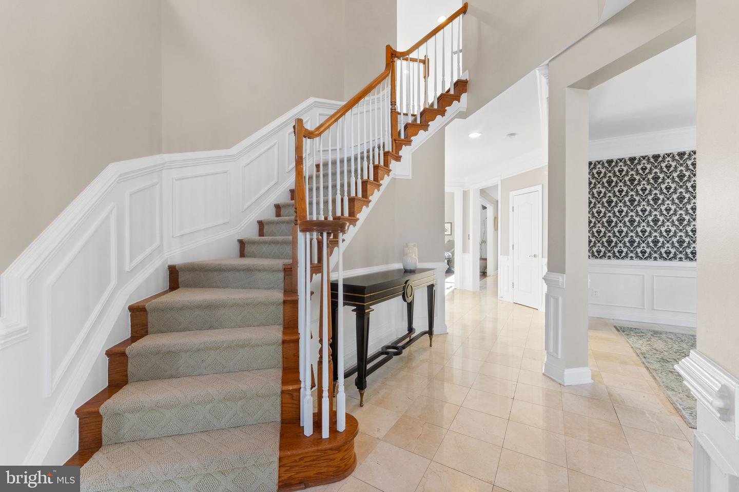 19219 BURNT BRIDGE DR, LEESBURG, Virginia 20176, 5 Bedrooms Bedrooms, ,5 BathroomsBathrooms,Residential,For sale,19219 BURNT BRIDGE DR,VALO2115088 MLS # VALO2115088