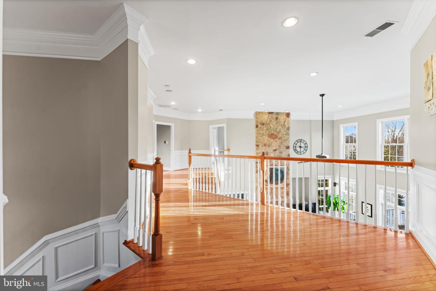 19219 BURNT BRIDGE DR, LEESBURG, Virginia 20176, 5 Bedrooms Bedrooms, ,5 BathroomsBathrooms,Residential,For sale,19219 BURNT BRIDGE DR,VALO2115088 MLS # VALO2115088