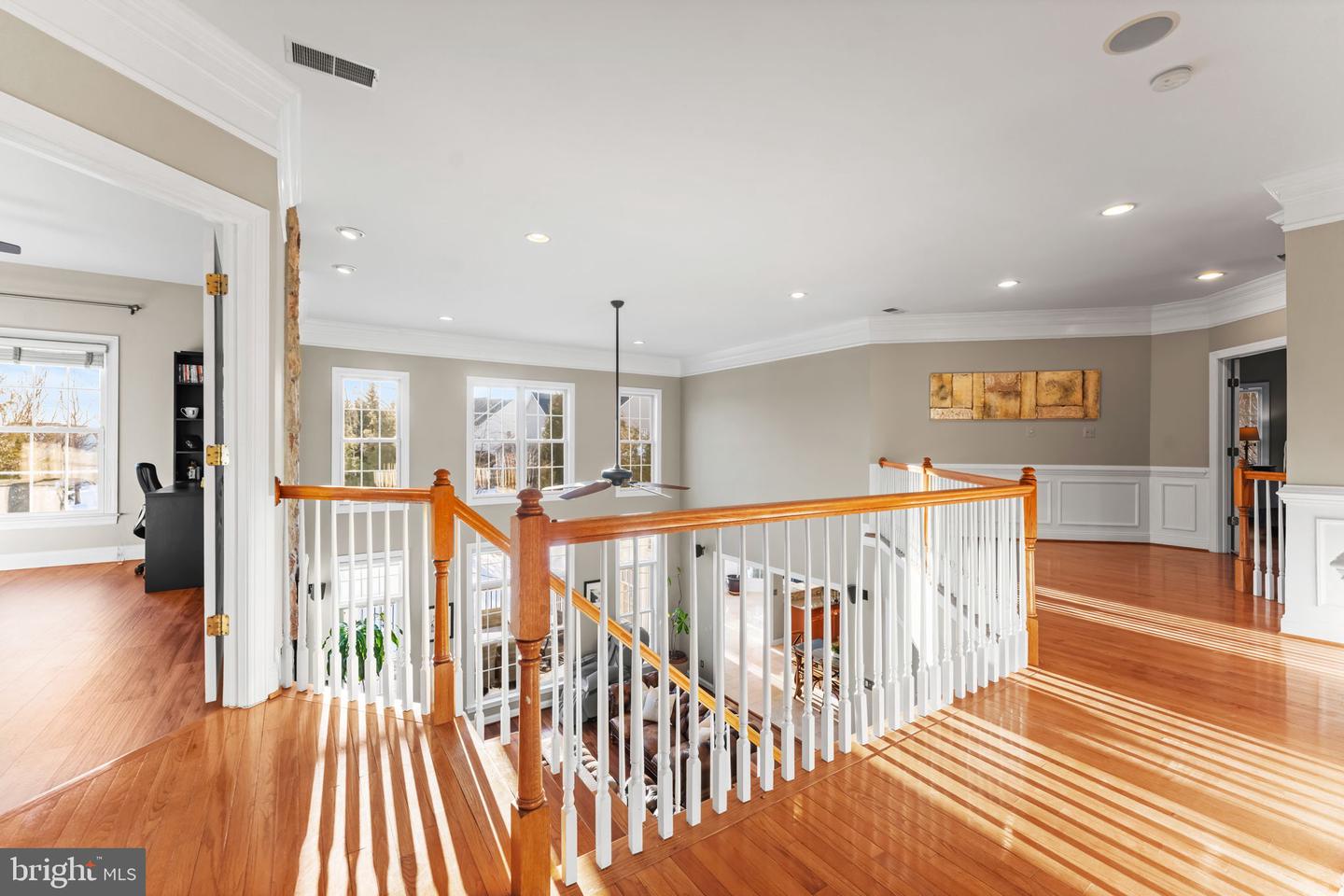 19219 BURNT BRIDGE DR, LEESBURG, Virginia 20176, 5 Bedrooms Bedrooms, ,5 BathroomsBathrooms,Residential,For sale,19219 BURNT BRIDGE DR,VALO2115088 MLS # VALO2115088