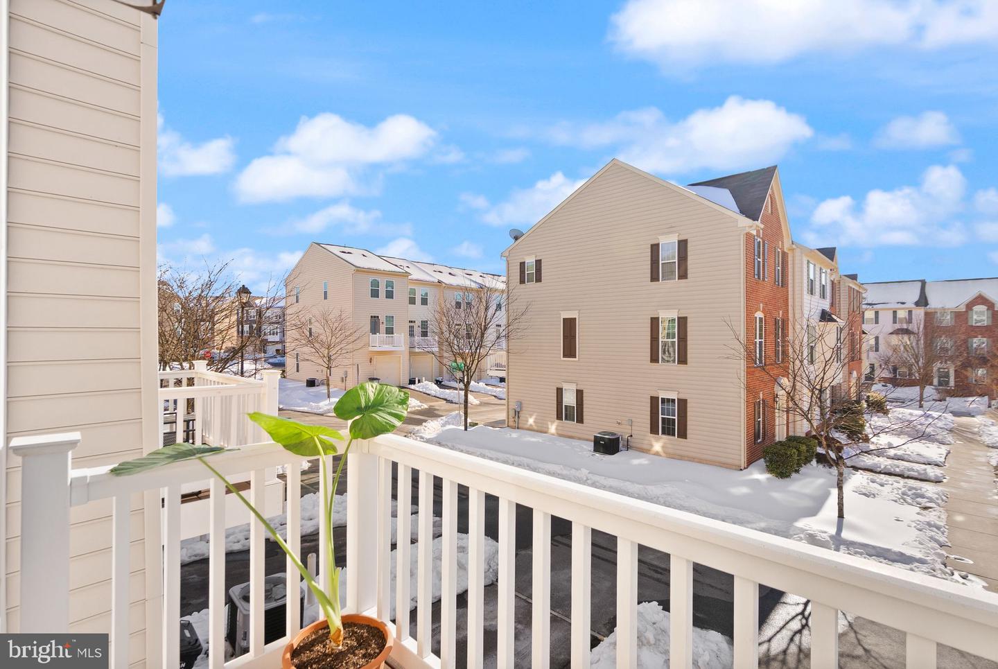 13968 CANNONDALE WAY #97, GAINESVILLE, Virginia 20155, 2 Bedrooms Bedrooms, ,2 BathroomsBathrooms,Residential,For sale,13968 CANNONDALE WAY #97,VAPW2111698 MLS # VAPW2111698