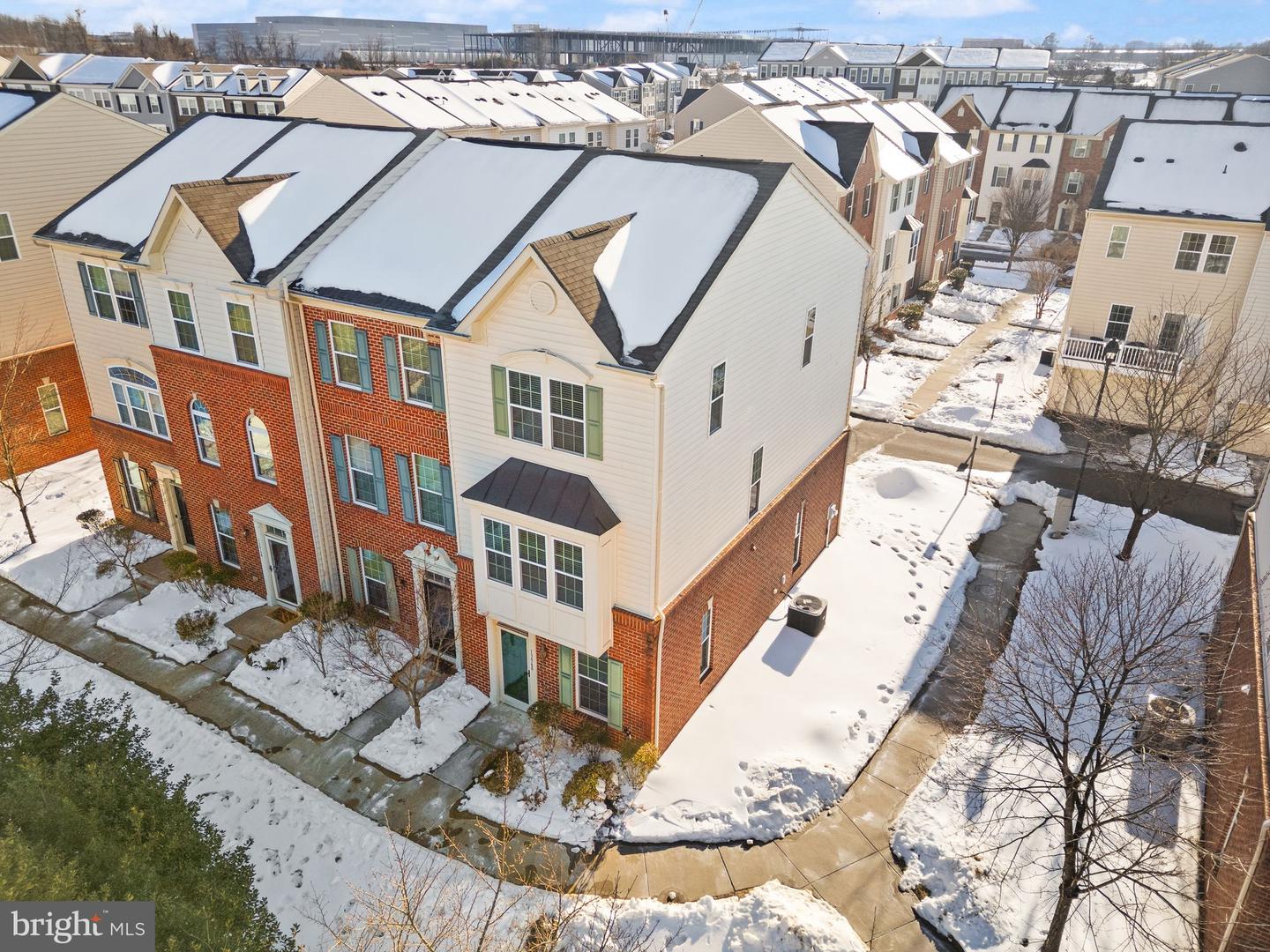 13968 CANNONDALE WAY #97, GAINESVILLE, Virginia 20155, 2 Bedrooms Bedrooms, ,2 BathroomsBathrooms,Residential,For sale,13968 CANNONDALE WAY #97,VAPW2111698 MLS # VAPW2111698