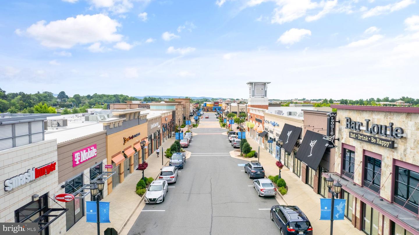 13968 CANNONDALE WAY #97, GAINESVILLE, Virginia 20155, 2 Bedrooms Bedrooms, ,2 BathroomsBathrooms,Residential,For sale,13968 CANNONDALE WAY #97,VAPW2111698 MLS # VAPW2111698