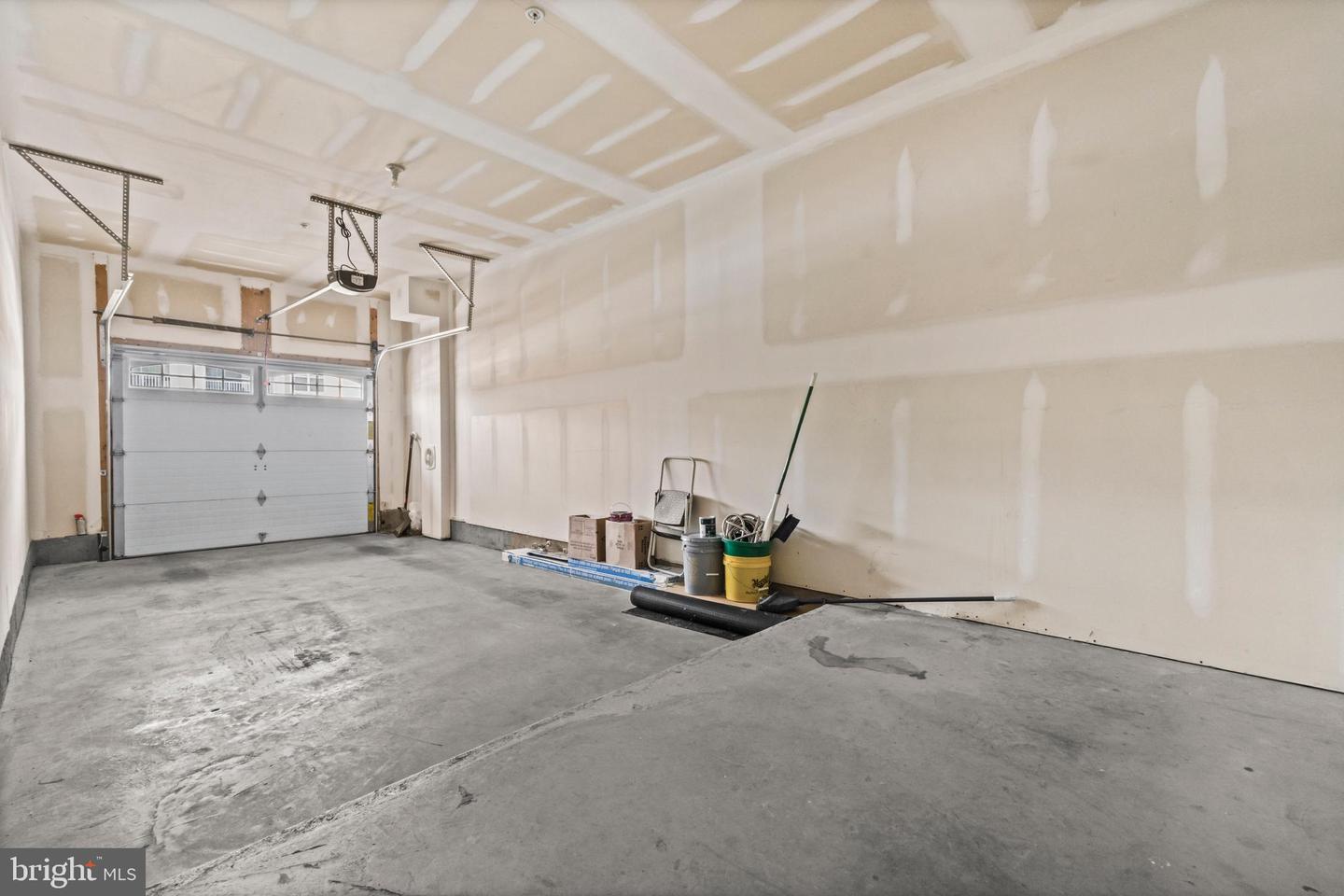 23276 SOUTHDOWN MANOR TER #115, ASHBURN, Virginia 20148, 2 Bedrooms Bedrooms, ,2 BathroomsBathrooms,Residential,For sale,23276 SOUTHDOWN MANOR TER #115,VALO2115132 MLS # VALO2115132