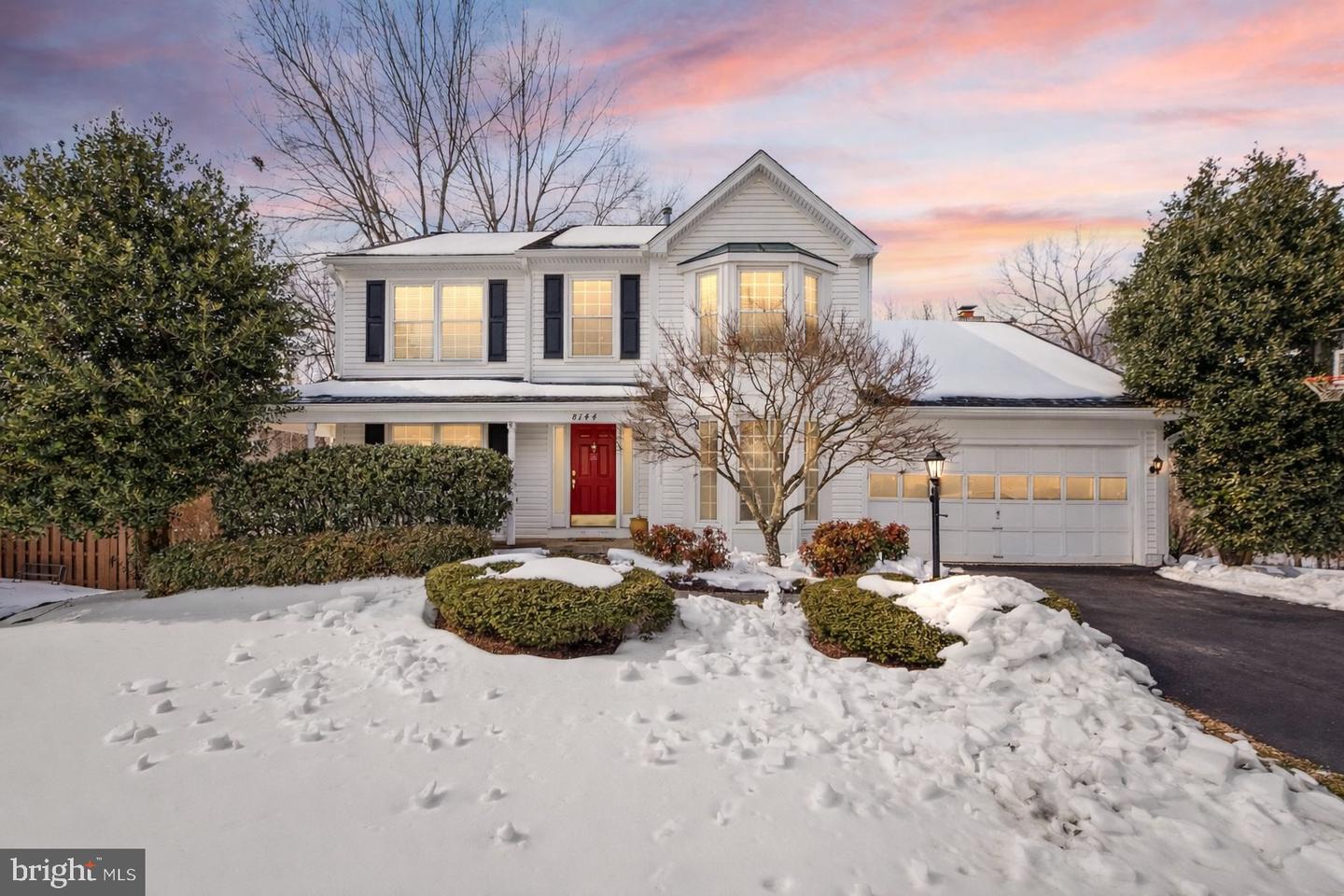 8144 TALL TIMBER DR, GAINESVILLE, Virginia 20155, 5 Bedrooms Bedrooms, ,3 BathroomsBathrooms,Residential,For sale,8144 TALL TIMBER DR,VAPW2111772 MLS # VAPW2111772