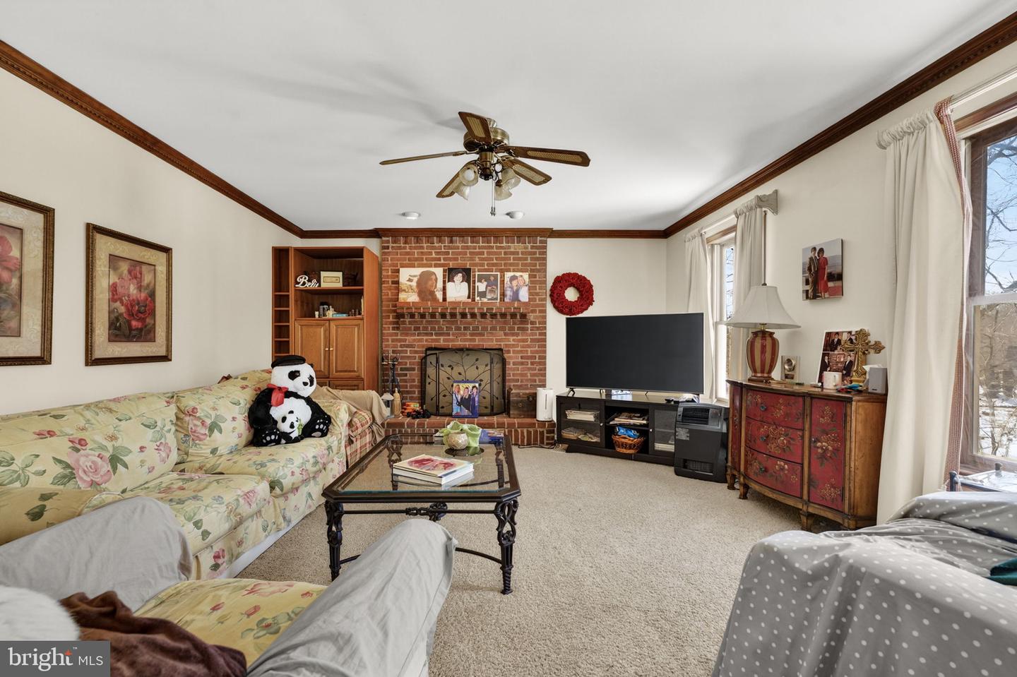 6700 YATES FORD RD, MANASSAS, Virginia 20111, 5 Bedrooms Bedrooms, ,3 BathroomsBathrooms,Residential,For sale,6700 YATES FORD RD,VAPW2111774 MLS # VAPW2111774