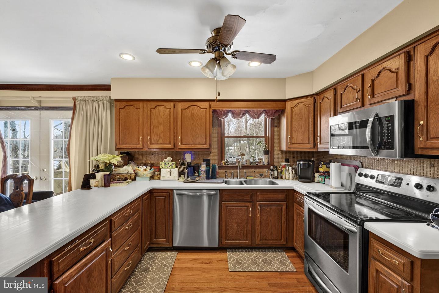 6700 YATES FORD RD, MANASSAS, Virginia 20111, 5 Bedrooms Bedrooms, ,3 BathroomsBathrooms,Residential,For sale,6700 YATES FORD RD,VAPW2111774 MLS # VAPW2111774