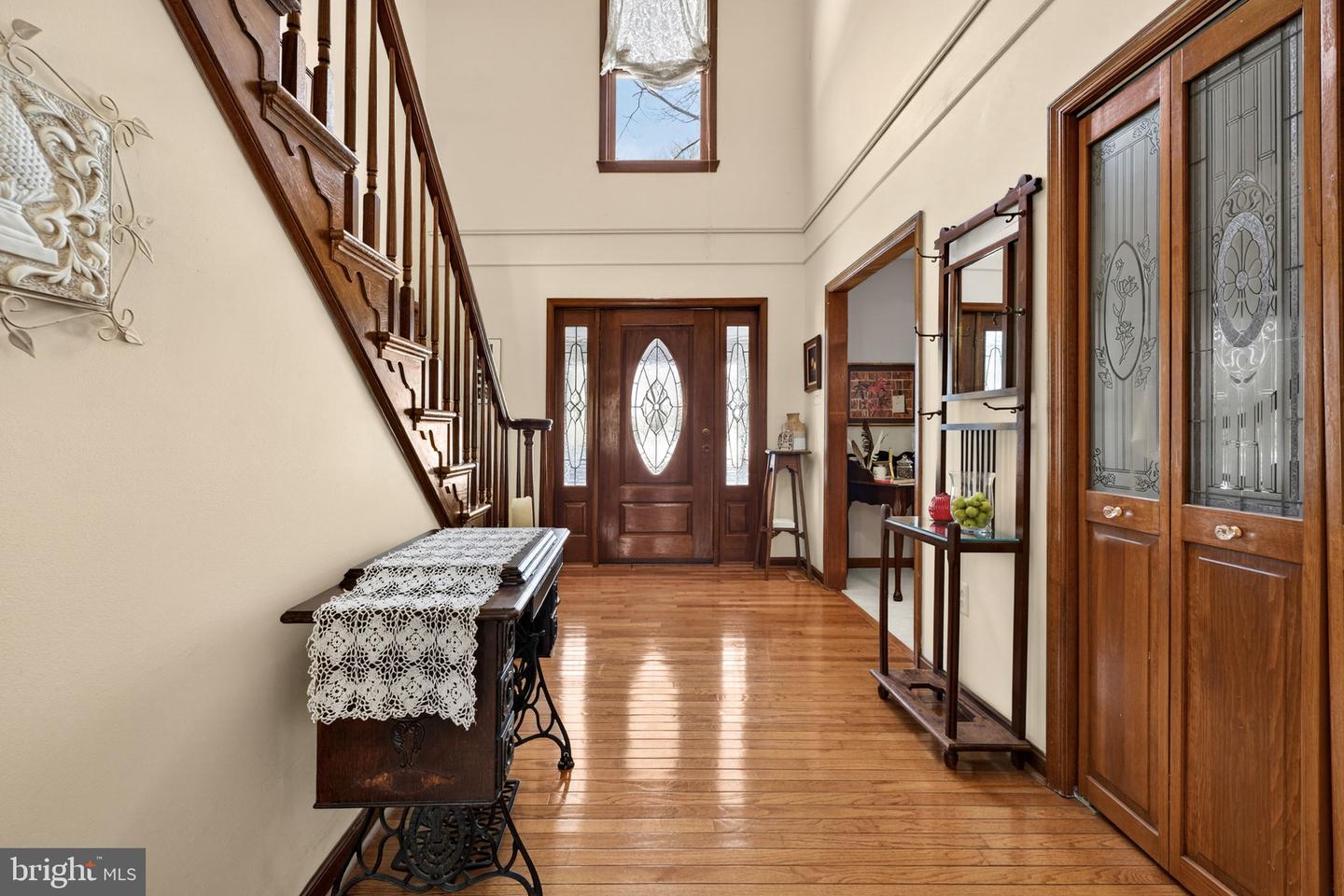 6700 YATES FORD RD, MANASSAS, Virginia 20111, 5 Bedrooms Bedrooms, ,3 BathroomsBathrooms,Residential,For sale,6700 YATES FORD RD,VAPW2111774 MLS # VAPW2111774