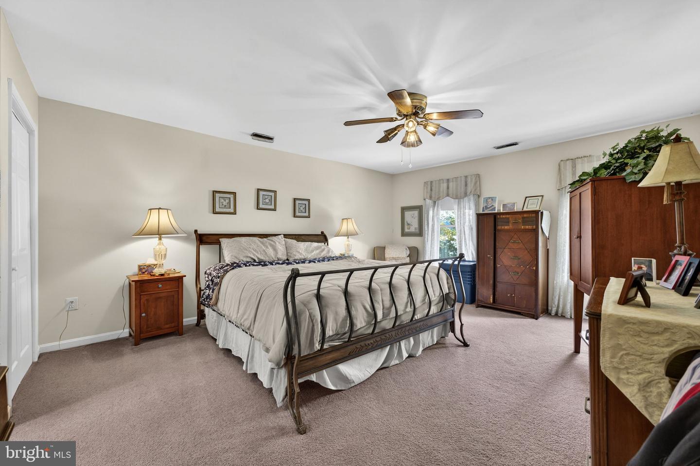 6700 YATES FORD RD, MANASSAS, Virginia 20111, 5 Bedrooms Bedrooms, ,3 BathroomsBathrooms,Residential,For sale,6700 YATES FORD RD,VAPW2111774 MLS # VAPW2111774