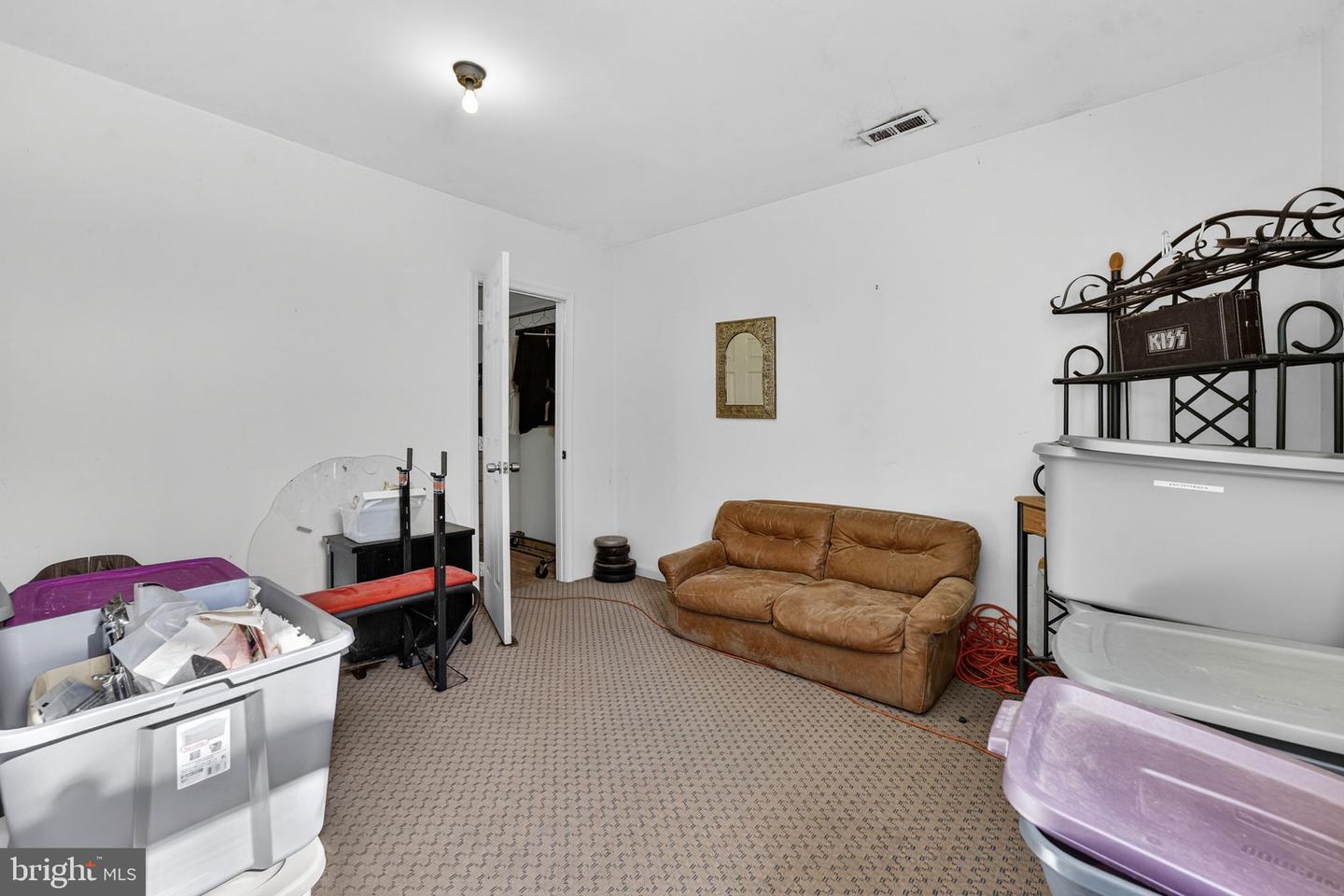 6700 YATES FORD RD, MANASSAS, Virginia 20111, 5 Bedrooms Bedrooms, ,3 BathroomsBathrooms,Residential,For sale,6700 YATES FORD RD,VAPW2111774 MLS # VAPW2111774